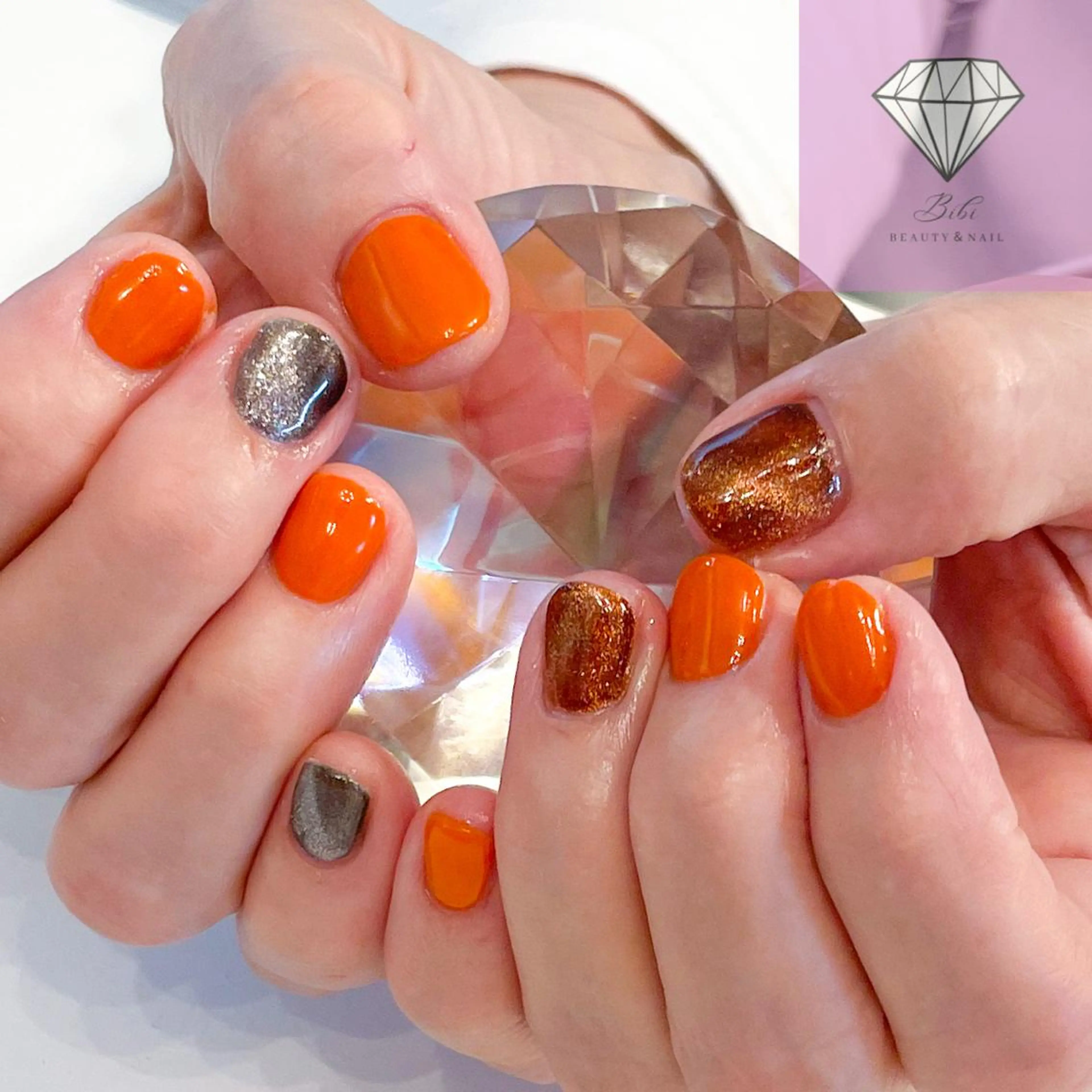 ネイル ハロウィン キラキラネイル マグネットネイル ワンカラーネイル ハンドネイル ネイルサロン💎 Bibiのネイルデザイン