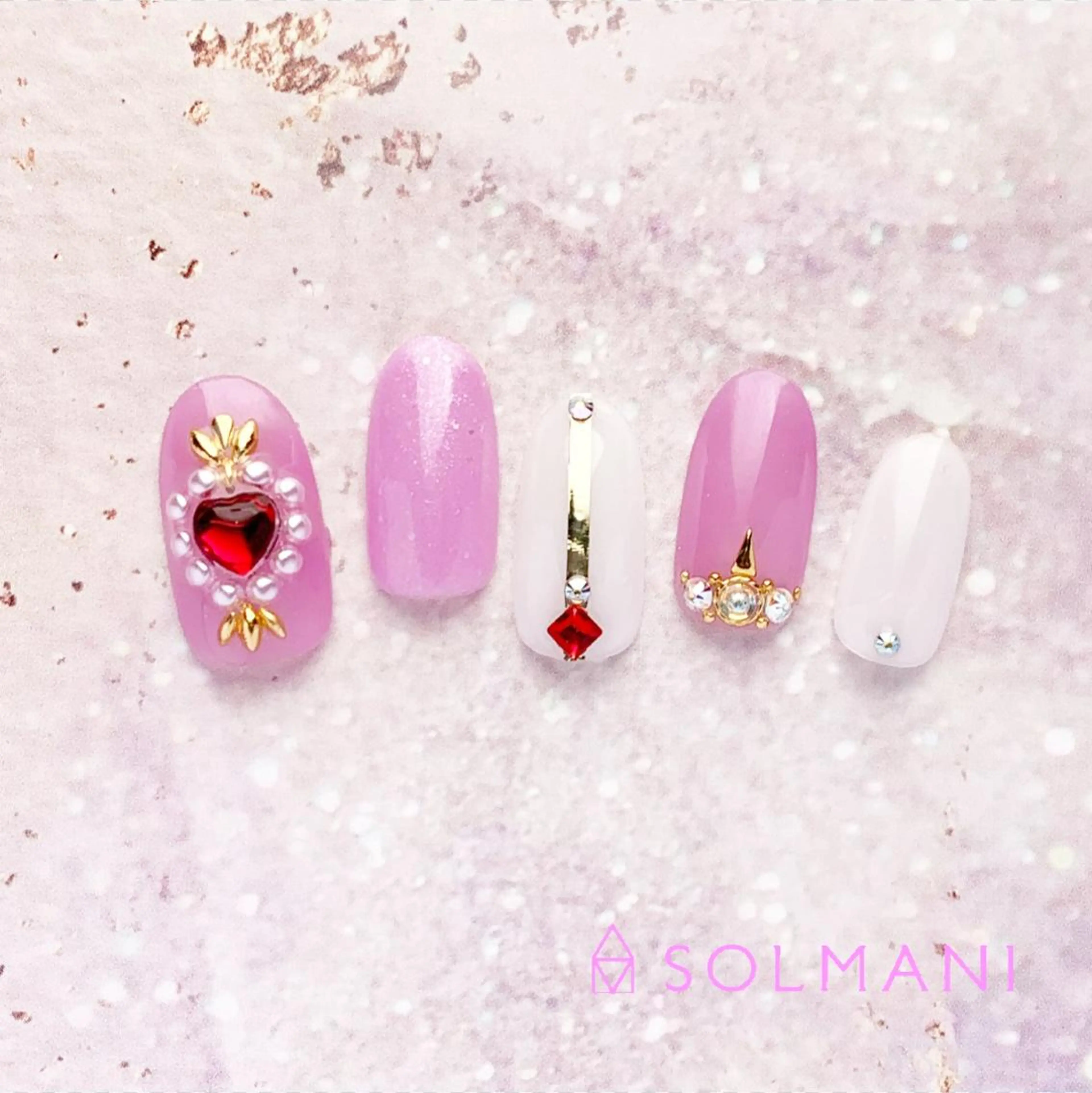 ネイル ハート SOLMANI 予約担当のネイルデザイン