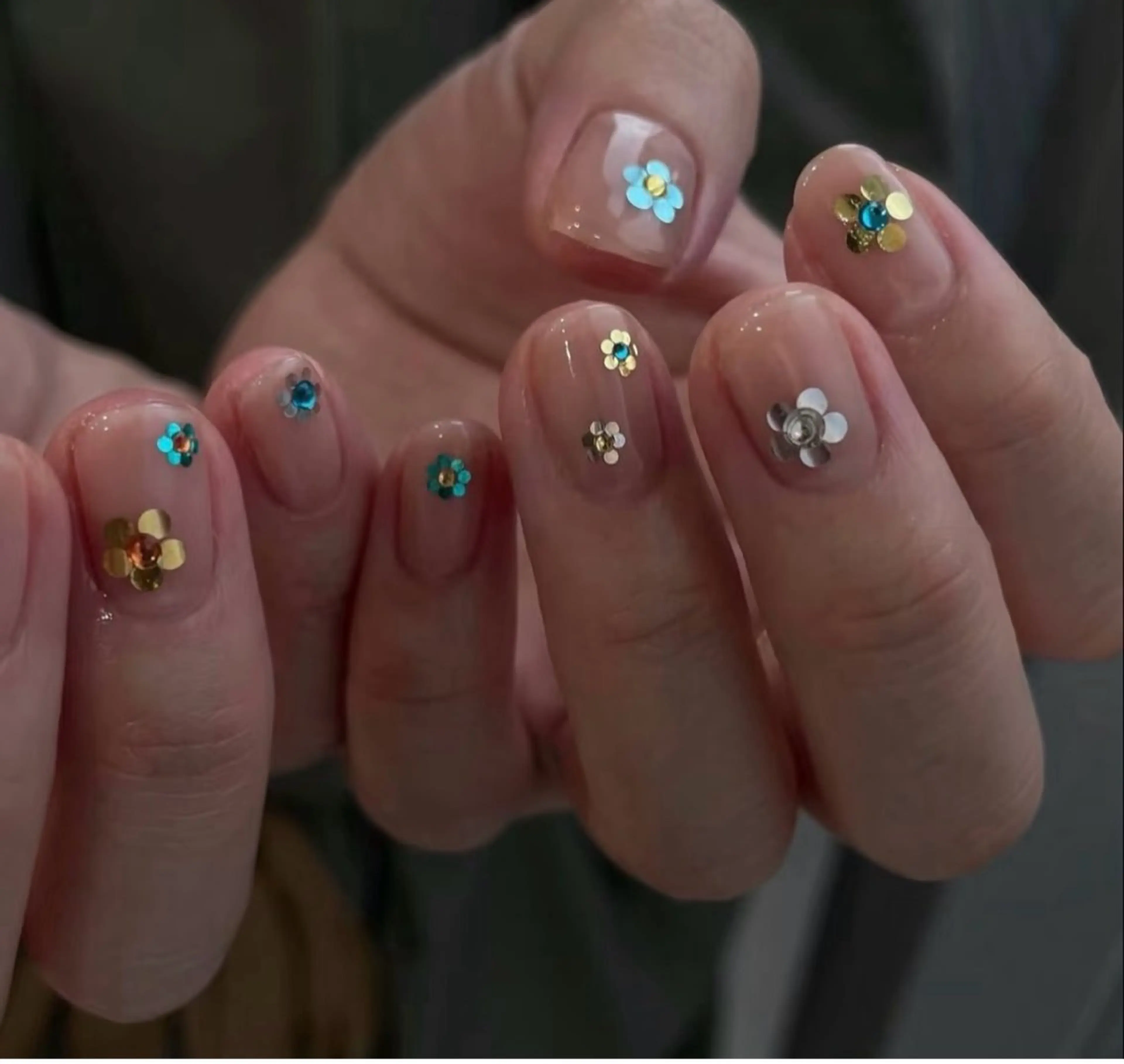 ミディアム めぐみのネイルサロン 惠のネイルデザイン