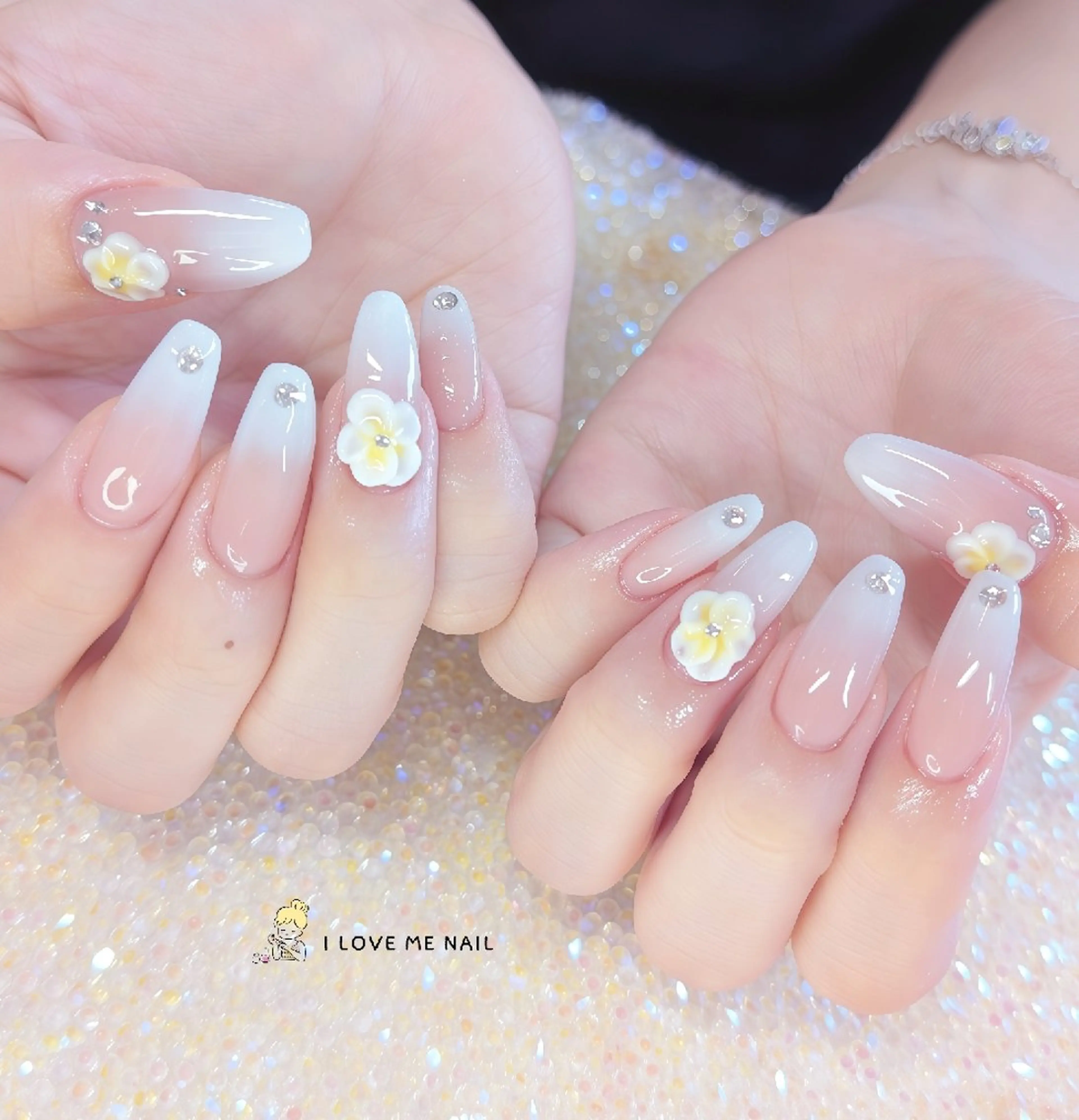 ネイル 長さ出し ハート 韓国ネイル マグネットネイル ニュアンスネイル ハンドネイル I LOVE ME  NAIL.｡.:*♡のネイルデザイン