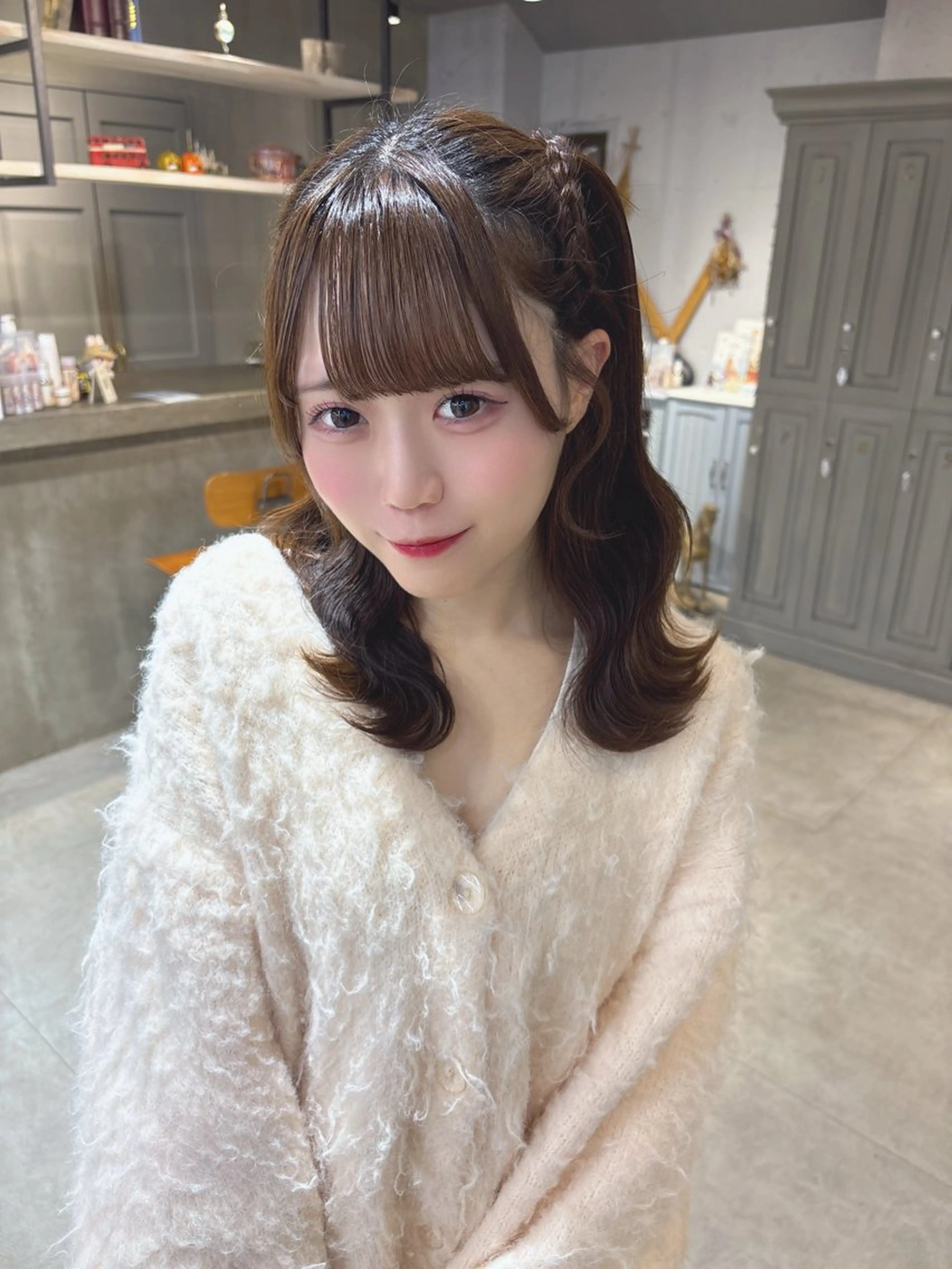 セミロング カット ブリーチなしダブル カラー💞みどりのヘアスタイル