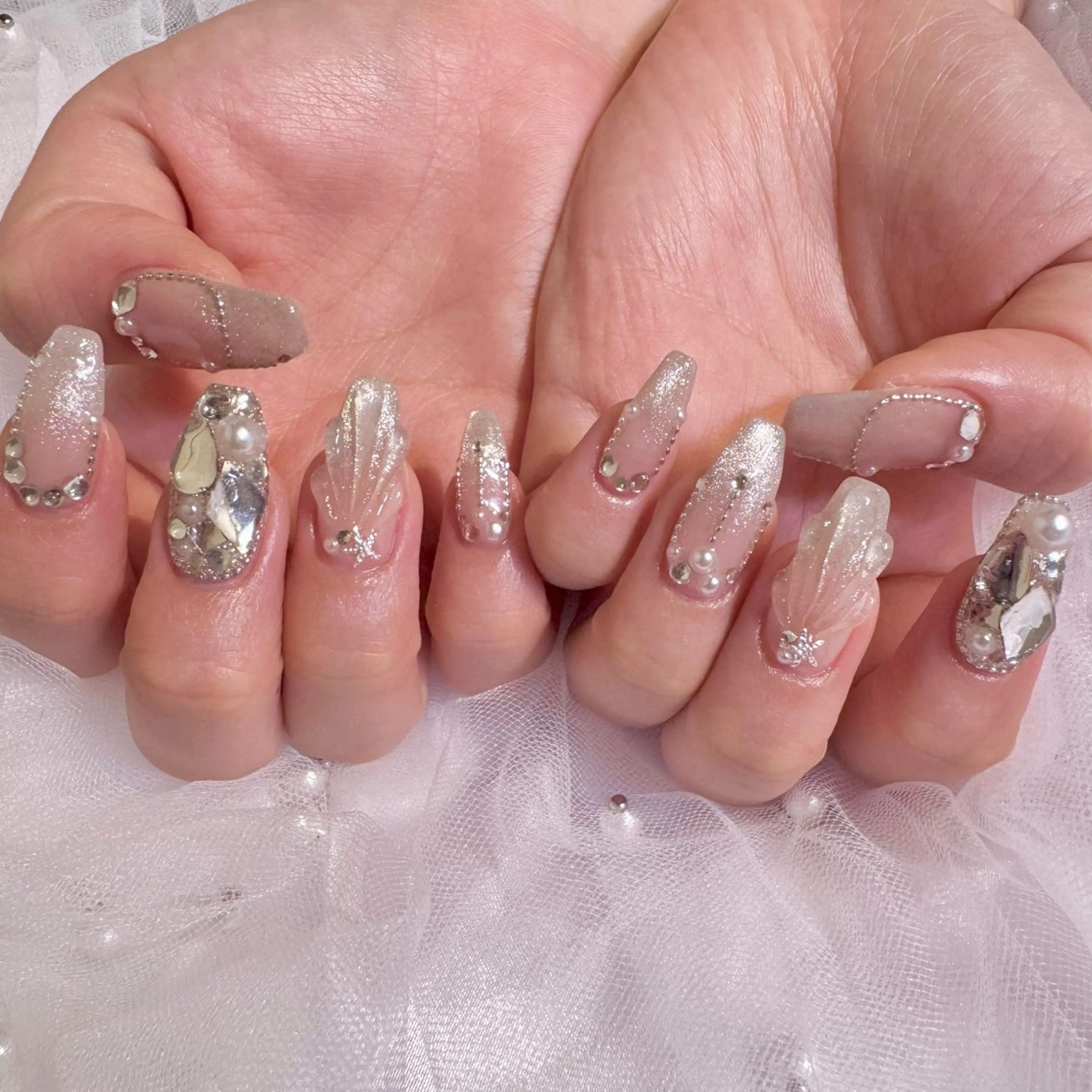 ネイル ハンドネイル nail salon e'mu💐のネイルデザイン