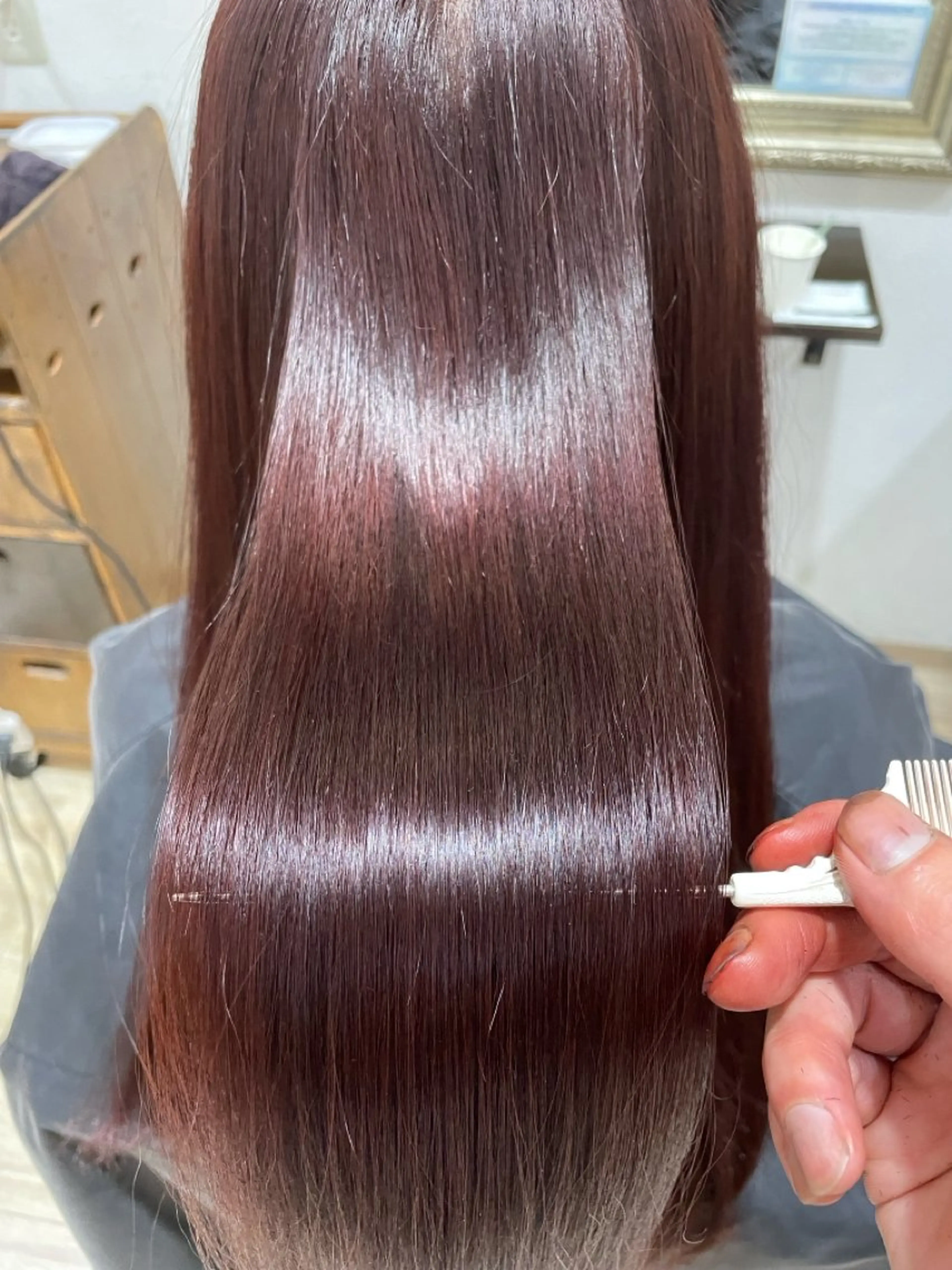 ロング カラー ブラウンカラー パープルカラー パープルブラウン 【本陣】カット モデル/朝岡 慧のヘアスタイル