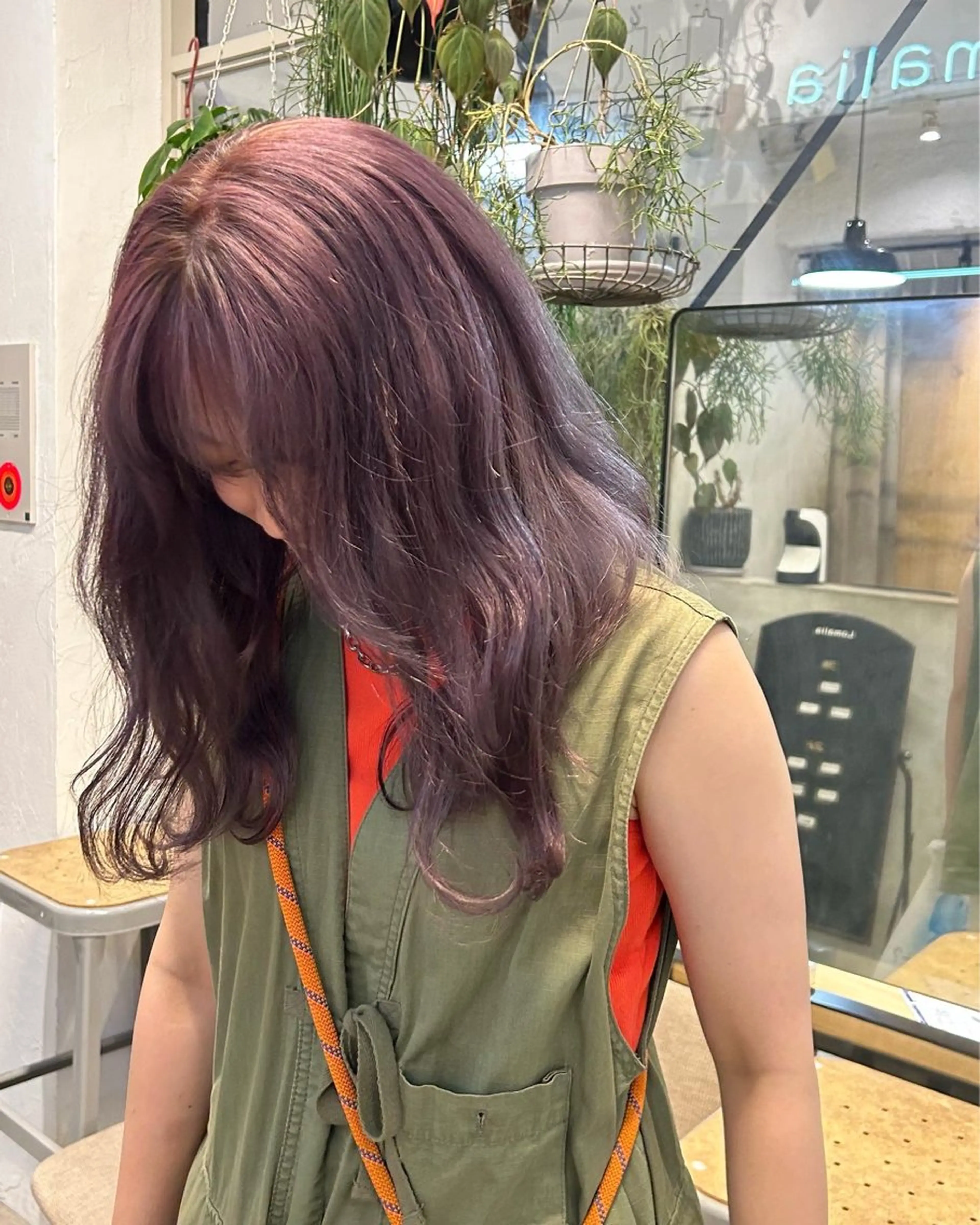 セミロング カラー グレージュ ラベンダーカラー ラベンダーグレージュ ラベンダーグレー ヘアカラー じゅわっと暖色カラー 🍊Moemiのヘアスタイル