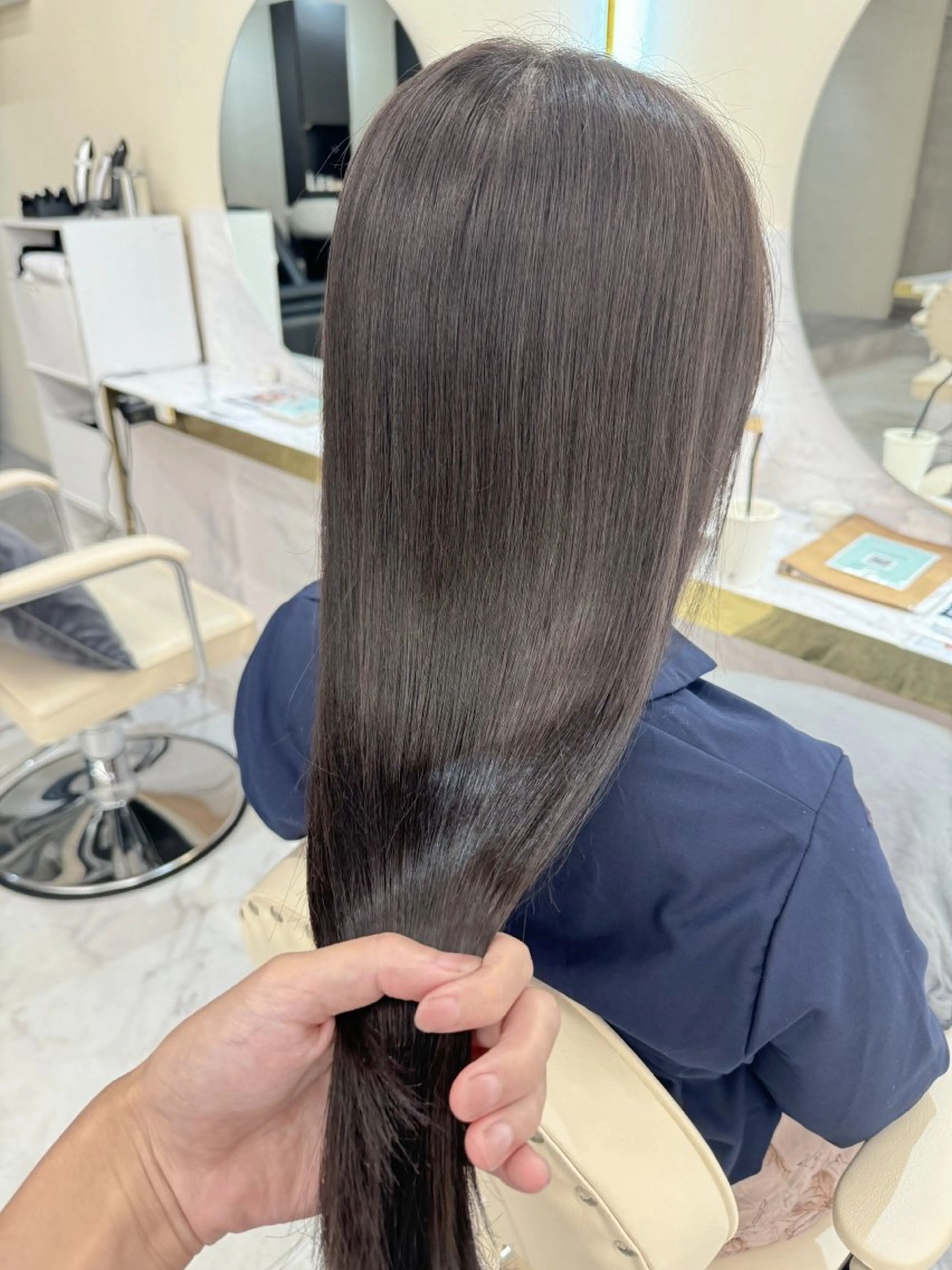 ロング ヘアカラー トリートメント シンタニナオト /梅田茶屋町のヘアスタイル