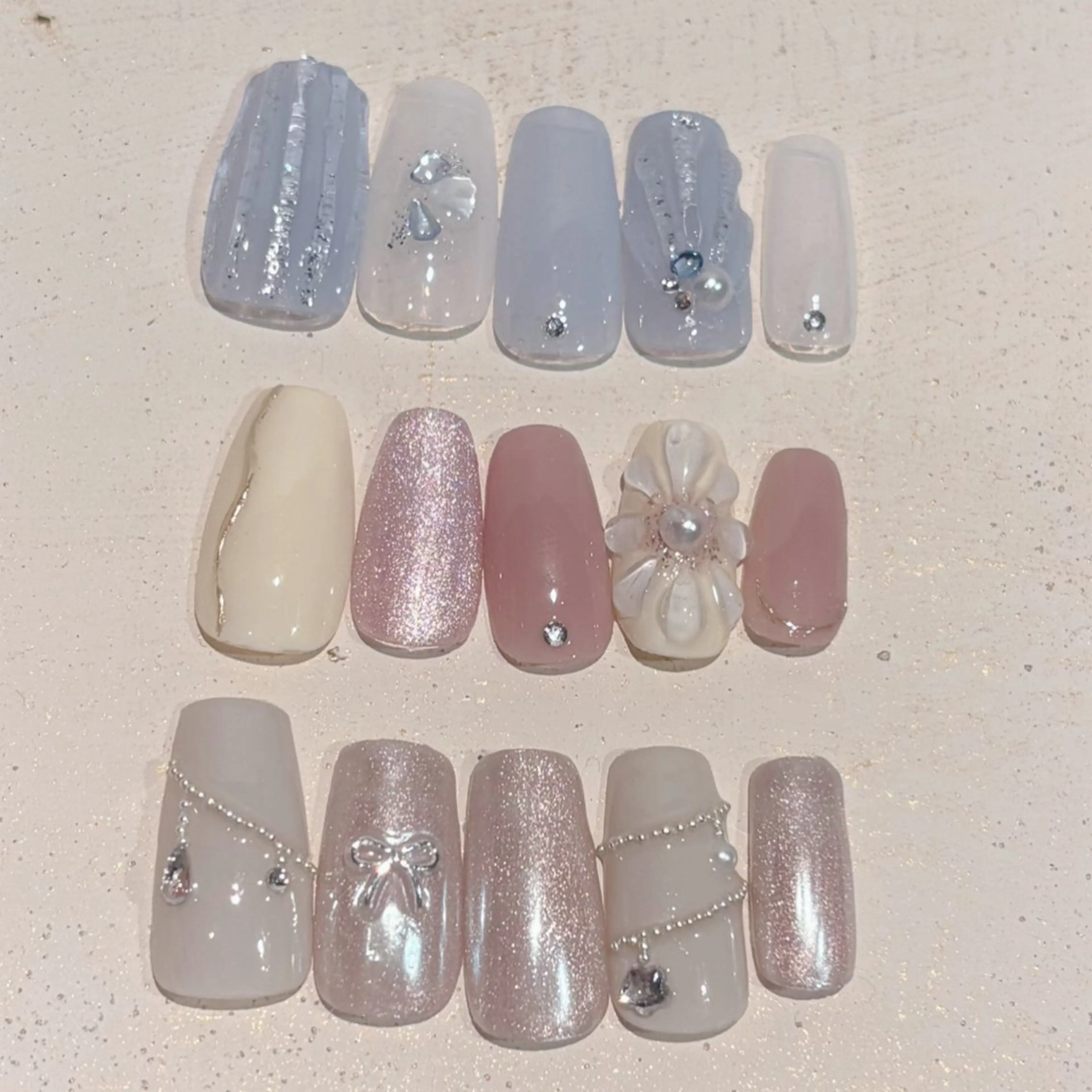 ネイル ecrin エクラン Haruka🌼のネイルデザイン