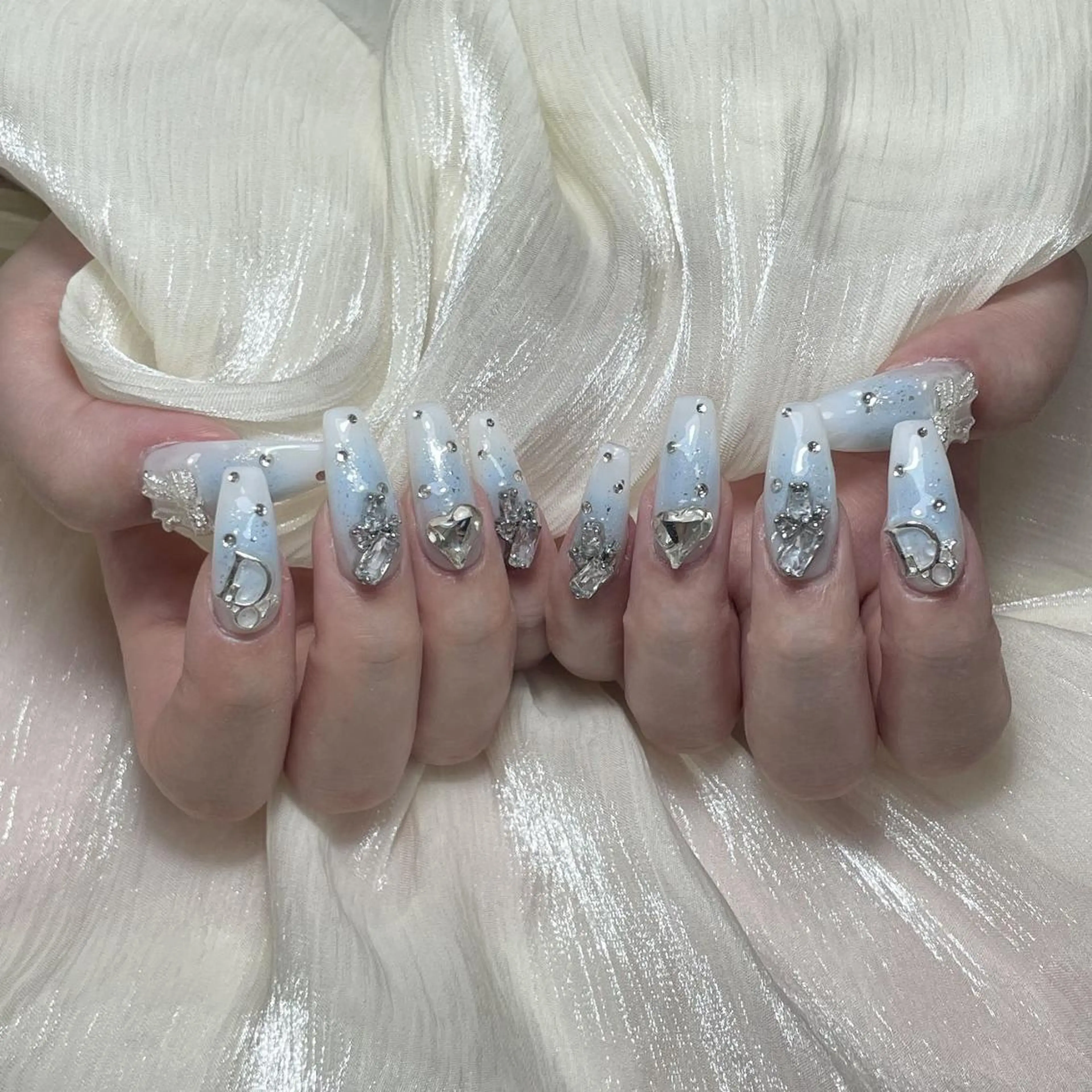 ネイル ハンドネイル DEMAIN- 🕊️研修のネイルデザイン