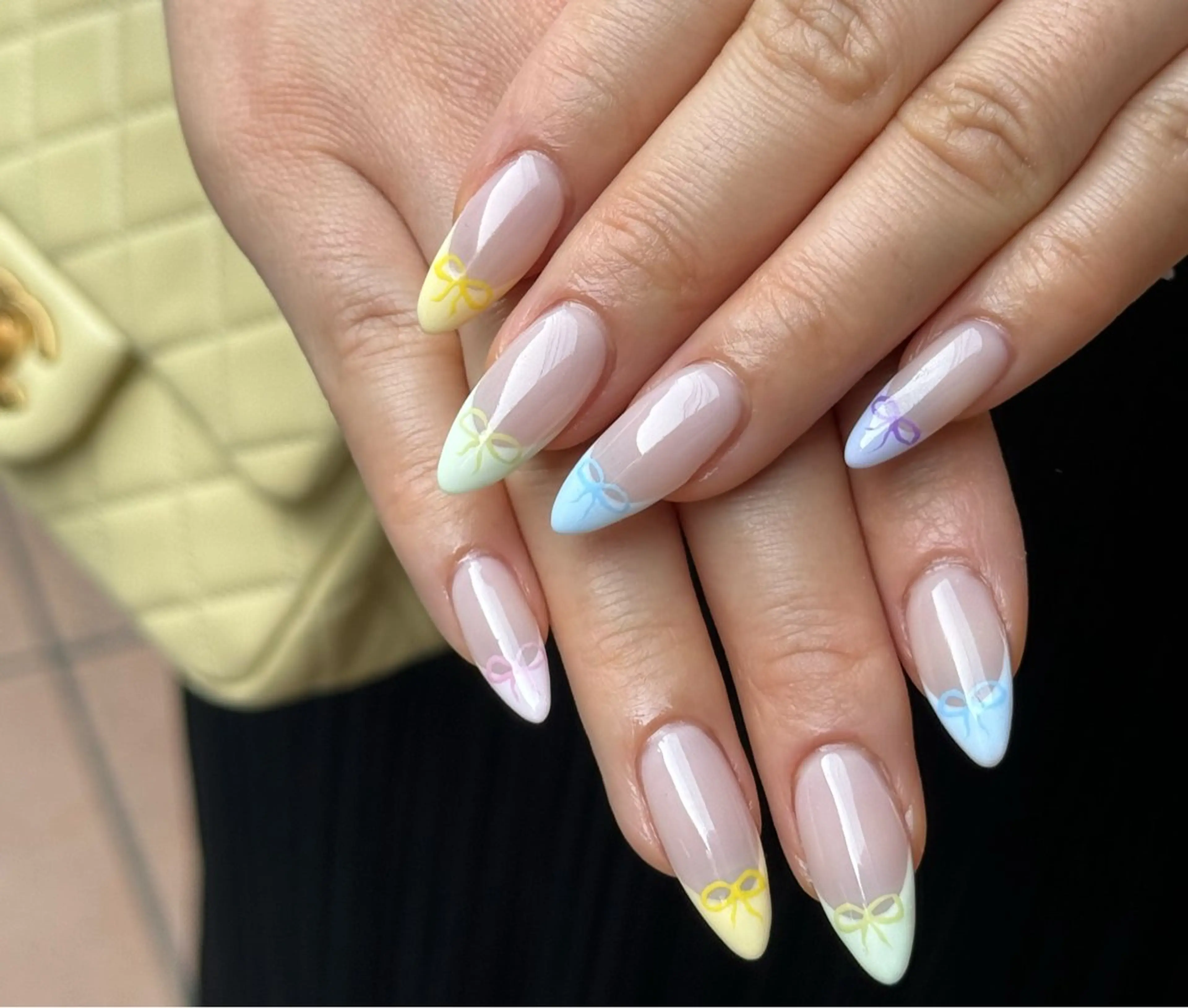 ネイル アートネイル オーロラネイル チークネイル フレンチネイル ガラスフレンチ ハンドネイル 🎀🎀YooLi Nail Salonのネイルデザイン