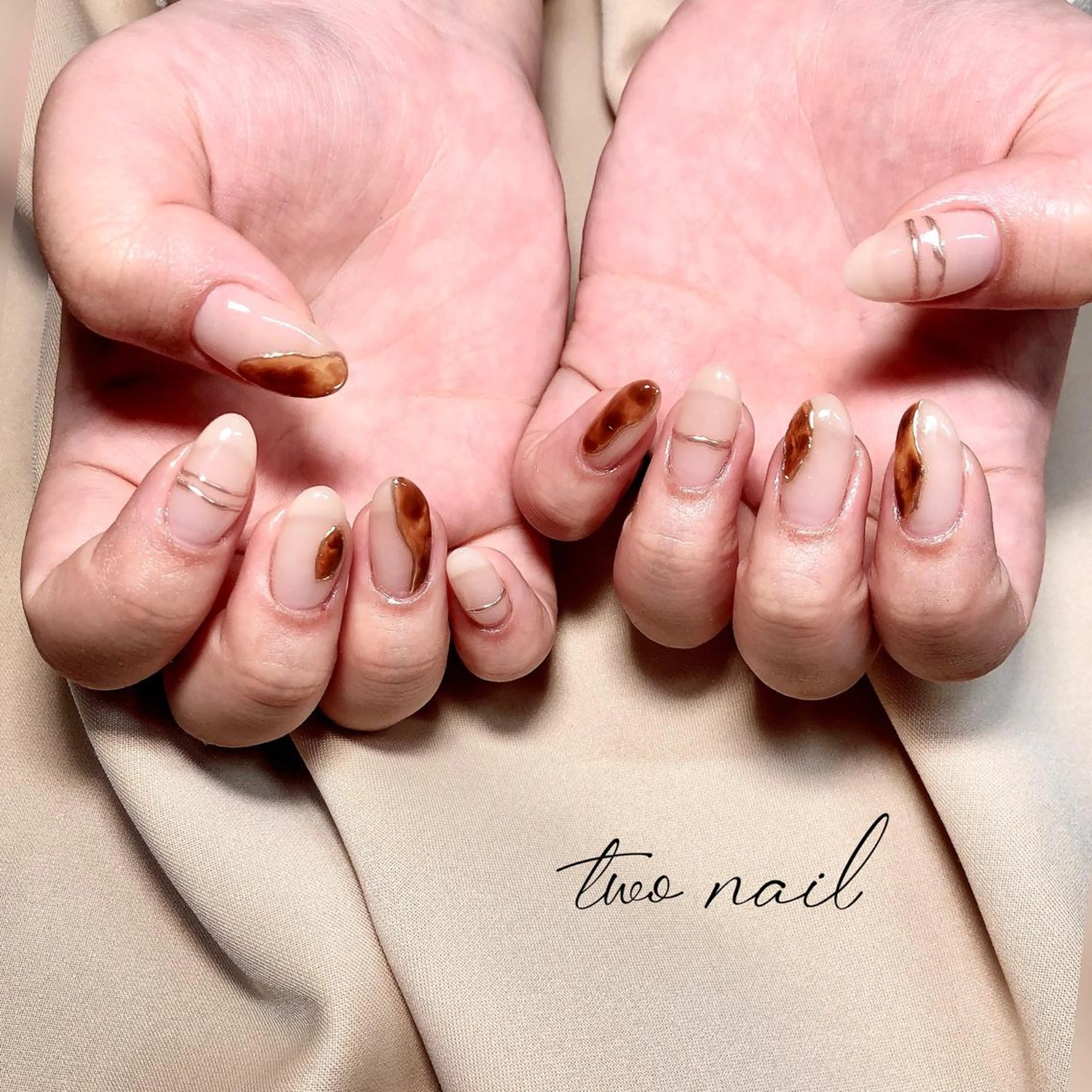 ネイル アートネイル べっ甲ネイル フットネイル ハート ニュアンスネイル two nailのネイルデザイン