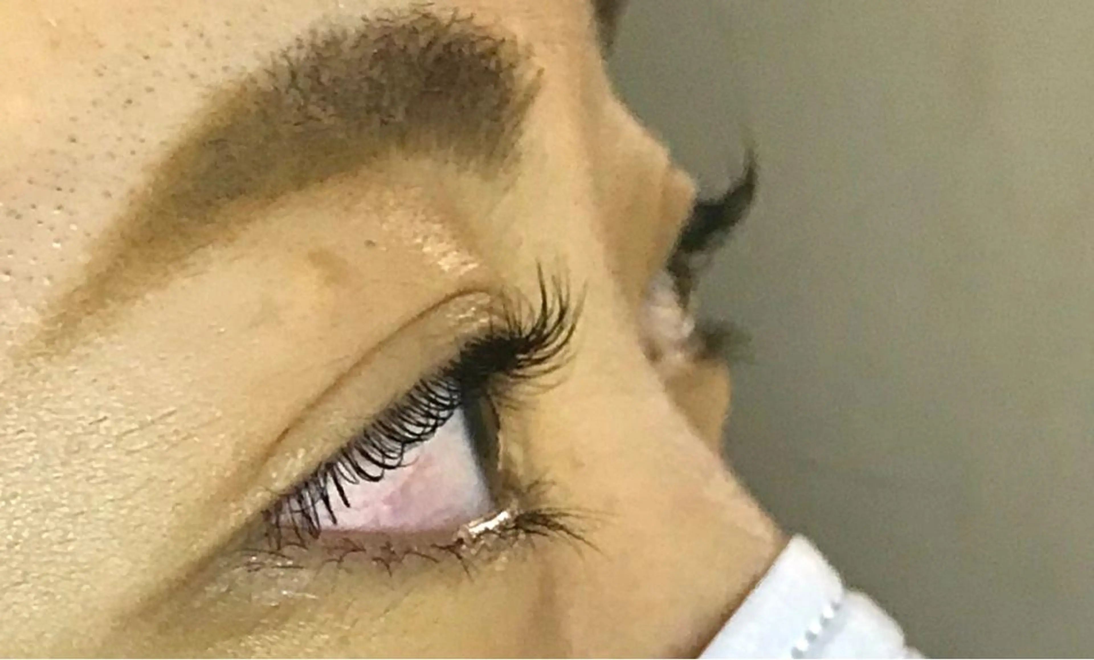 マツエク・マツパ miel大宮店所属・矢部 奈々の眉毛・アイブロウイメージ