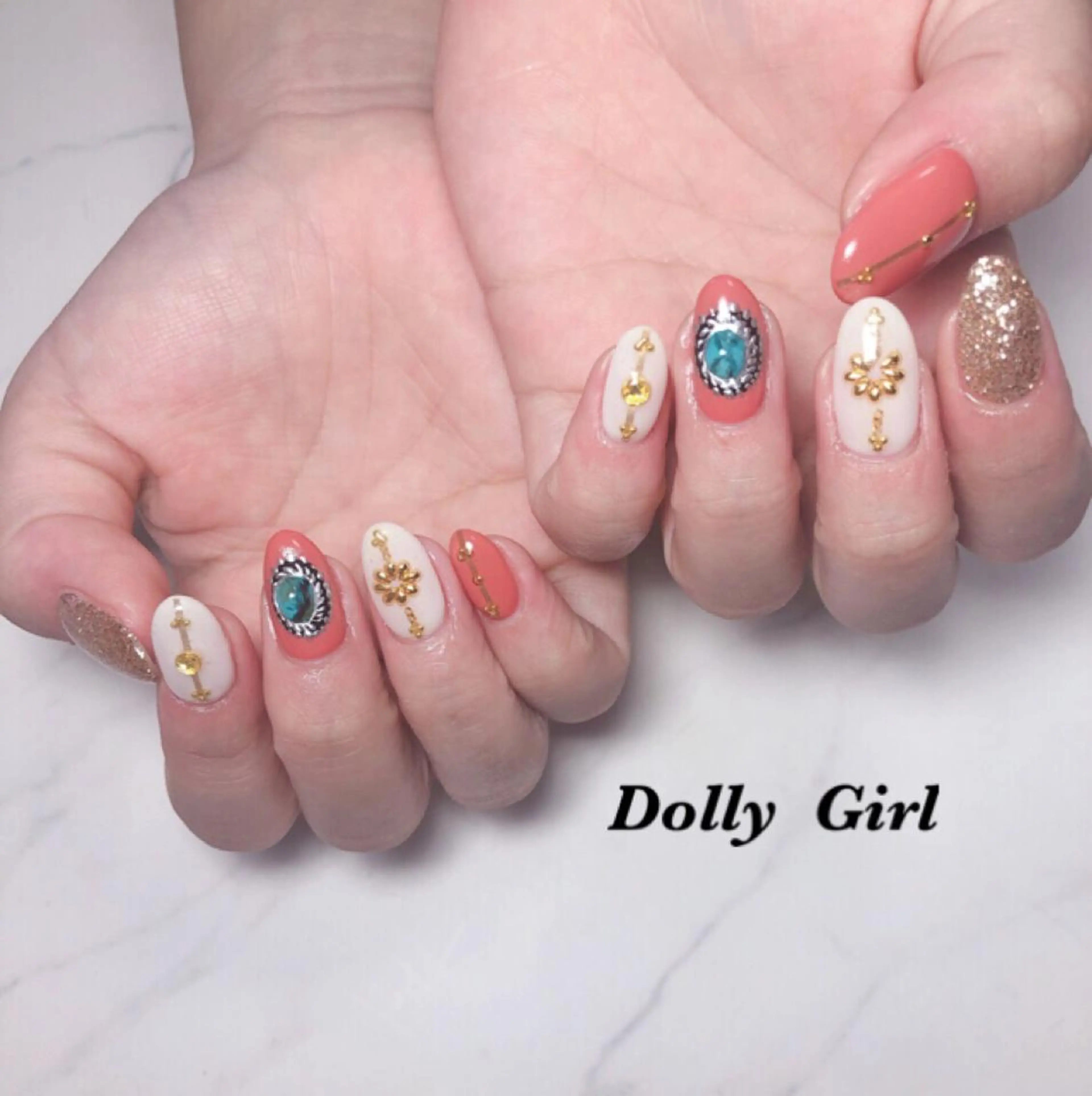 ネイル 個室ネイルサロンDolly Girl〜ドーリーガール〜所属・DollyGirl KYOKOのネイルデザイン