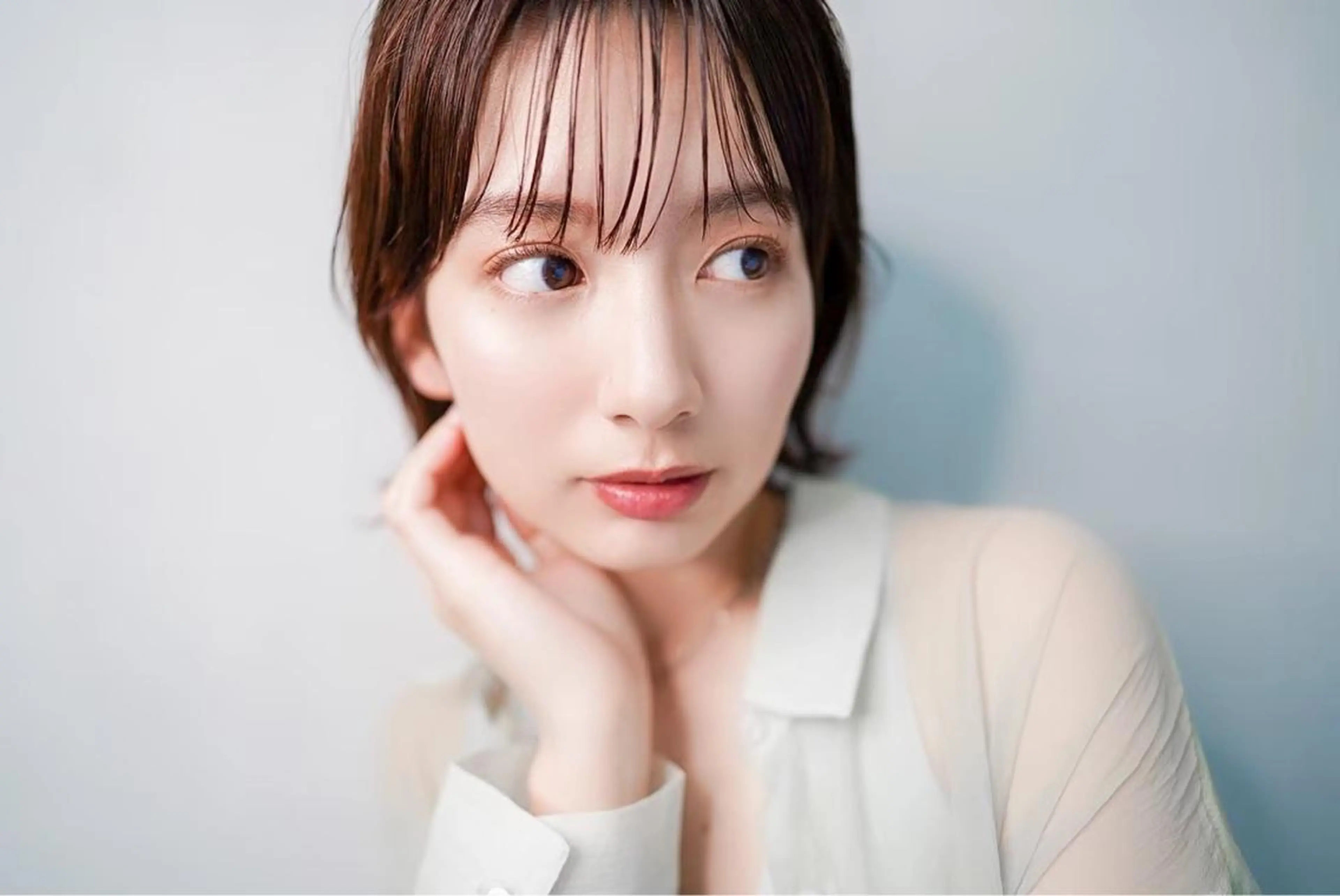 ミディアム ボブレイヤー ボブ デザインカット レイヤーカット カット SALOWIN所属・MA Iのヘアスタイル