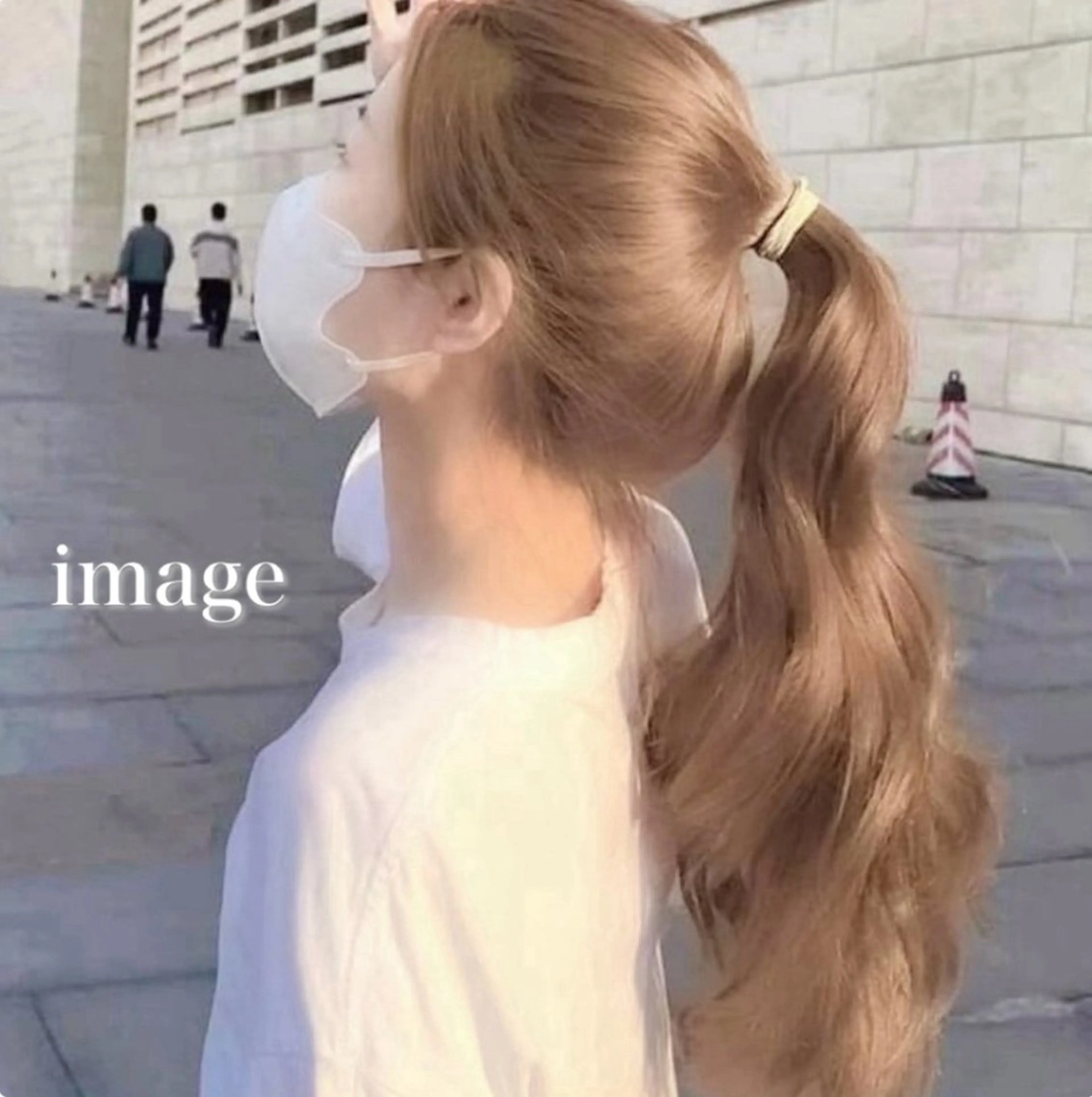 ロング カラー 🫧うる艶トレンド 🫧透明感カラーのヘアスタイル