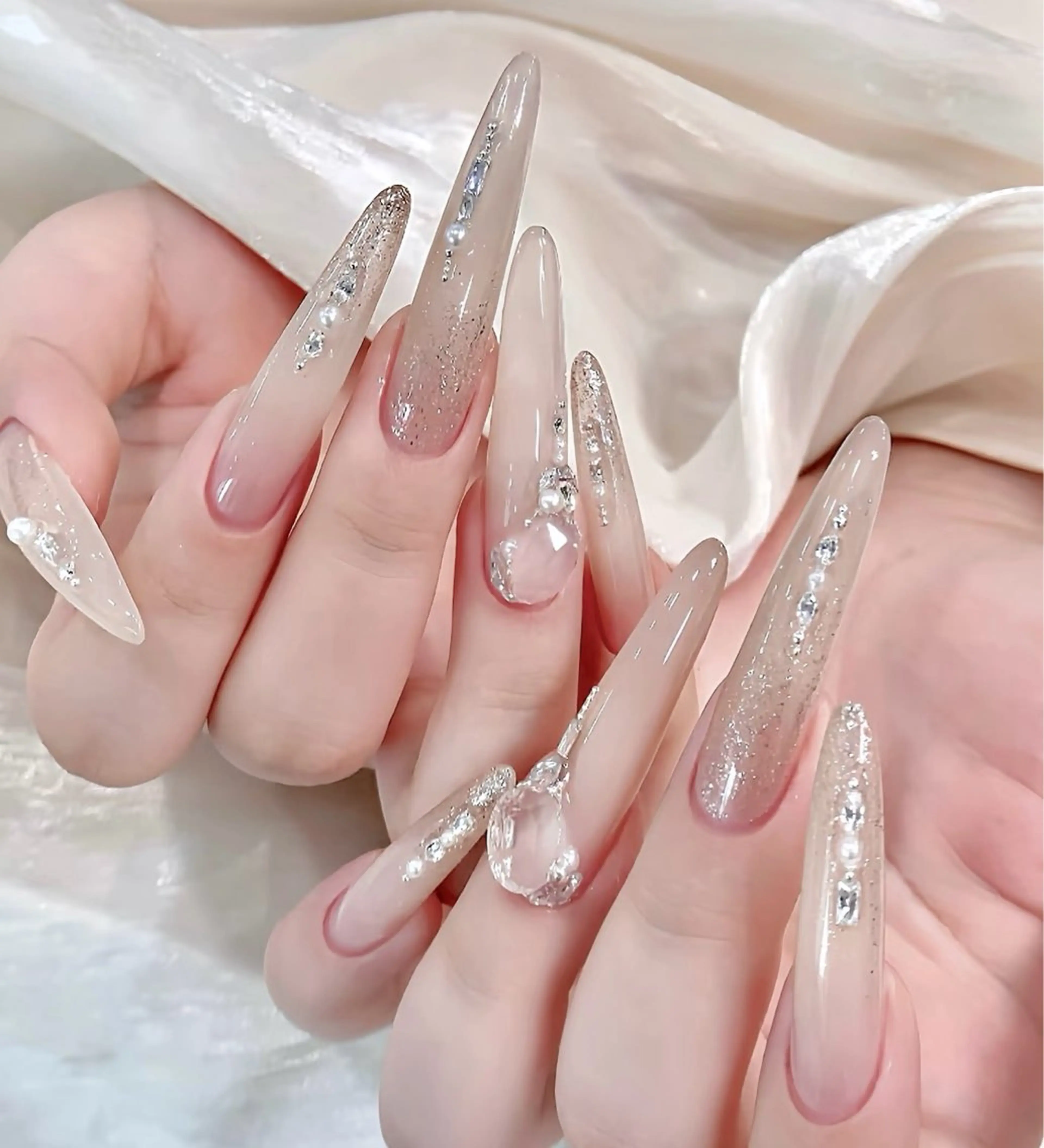 ネイル ハンドネイル Aura  Nail 長さだし/パラジェルのネイルデザイン