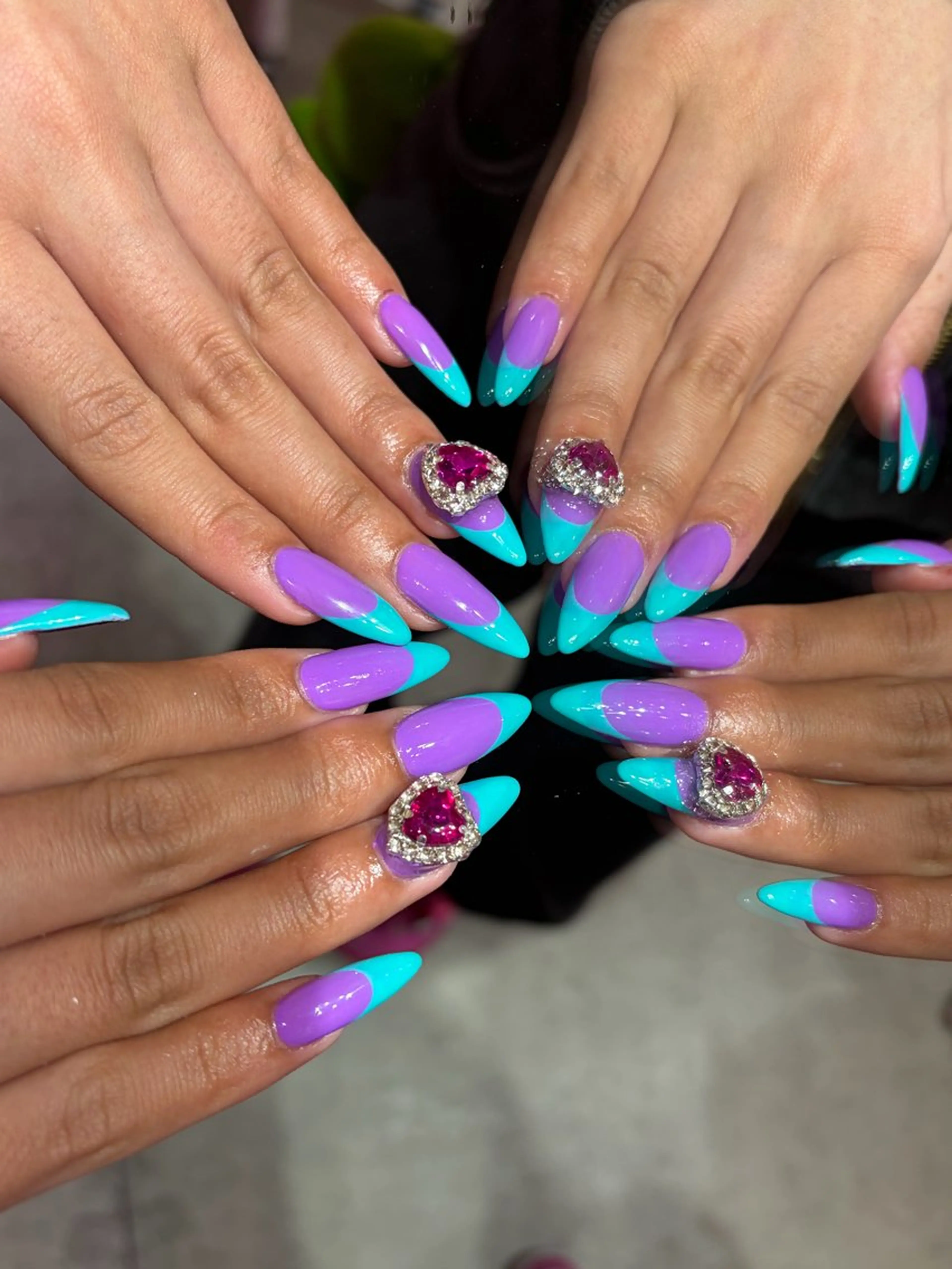 ネイル アートネイル ハンドネイル PINS16🩷 YUNOのネイルデザイン