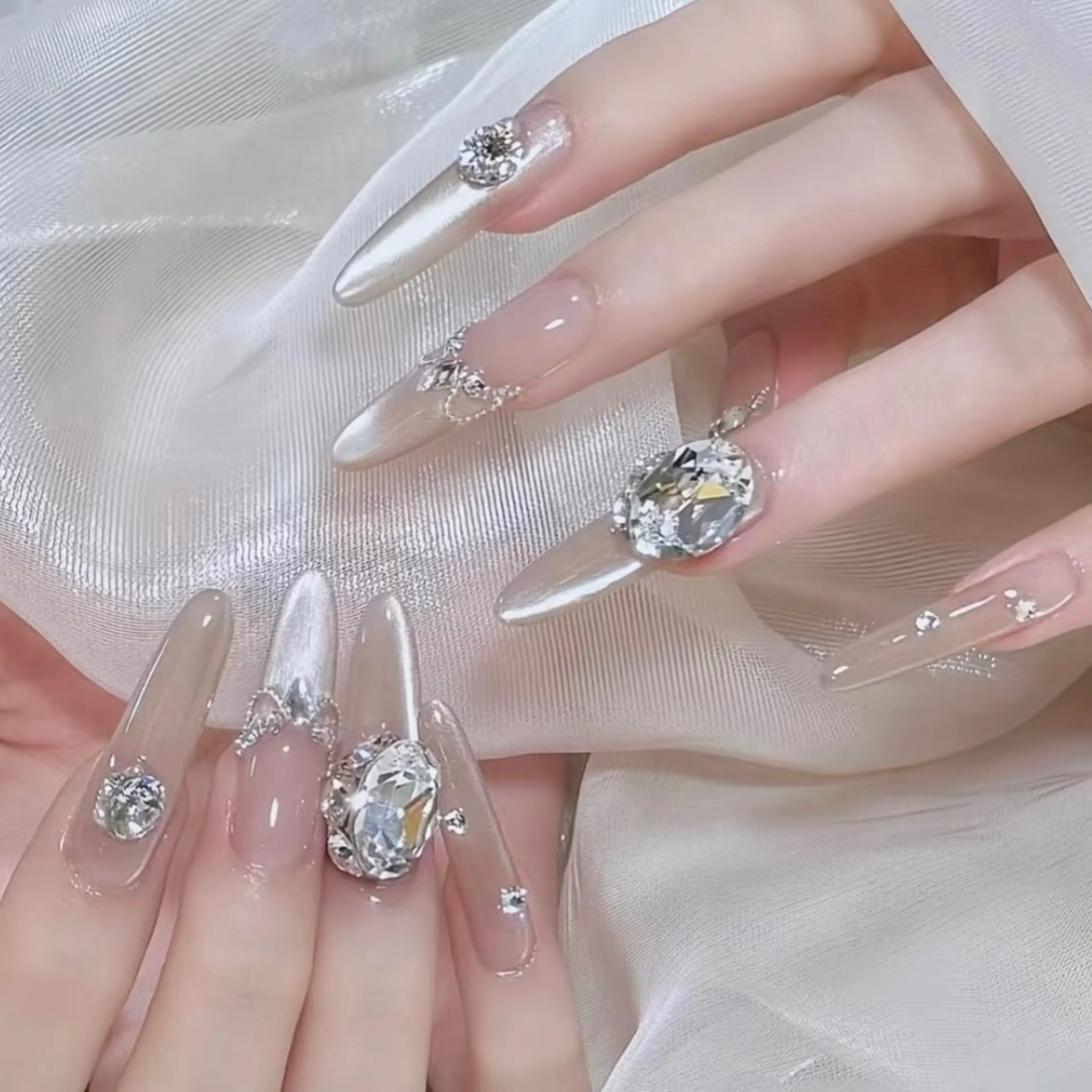 🦋チップ長さ出し　デザインandパーツ つけ放題の写真