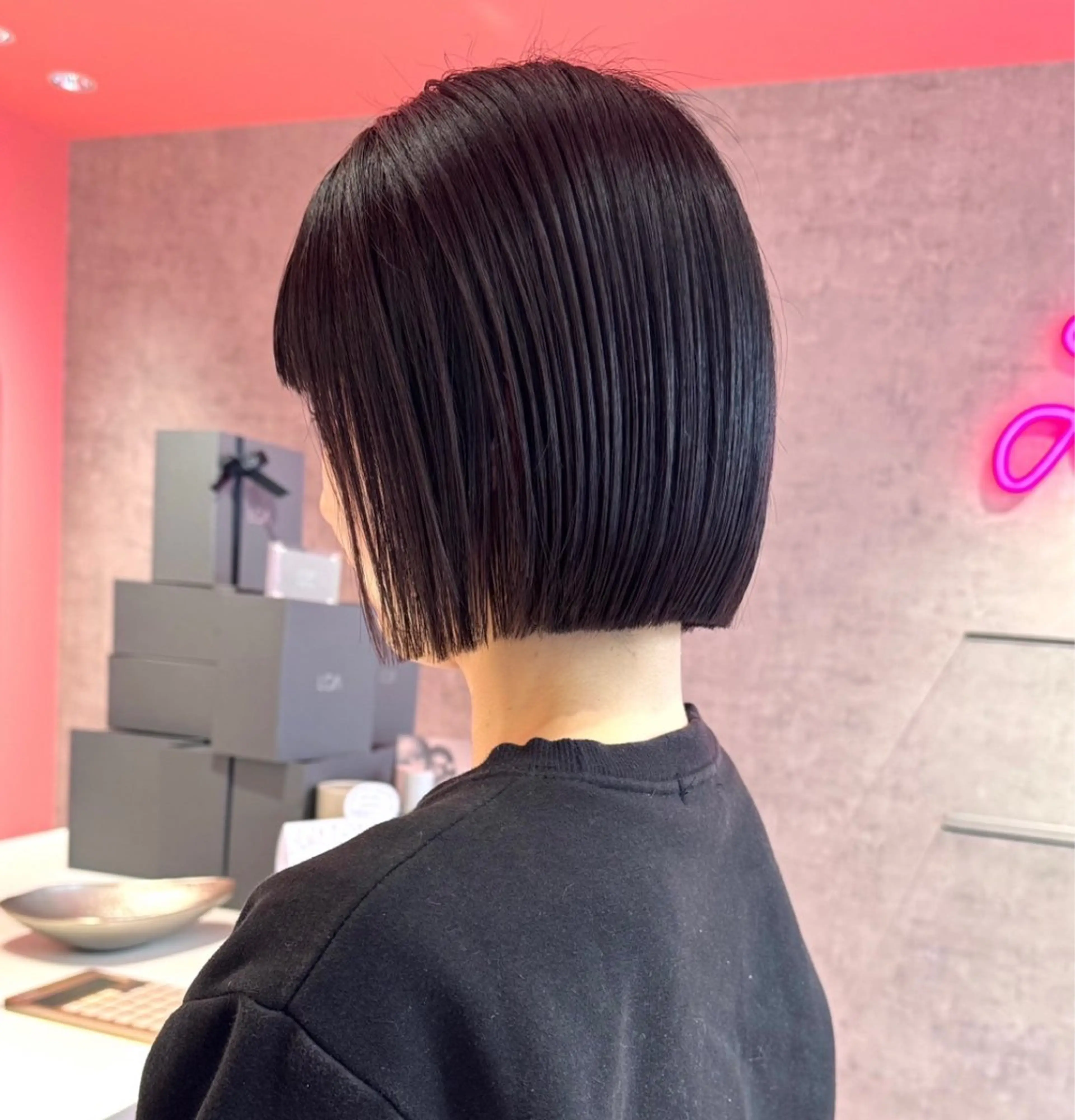 ショート カラー カット 縮毛矯正 トリートメント 莉乃/縮毛矯正/髪質 改善/艶カラーのヘアスタイル