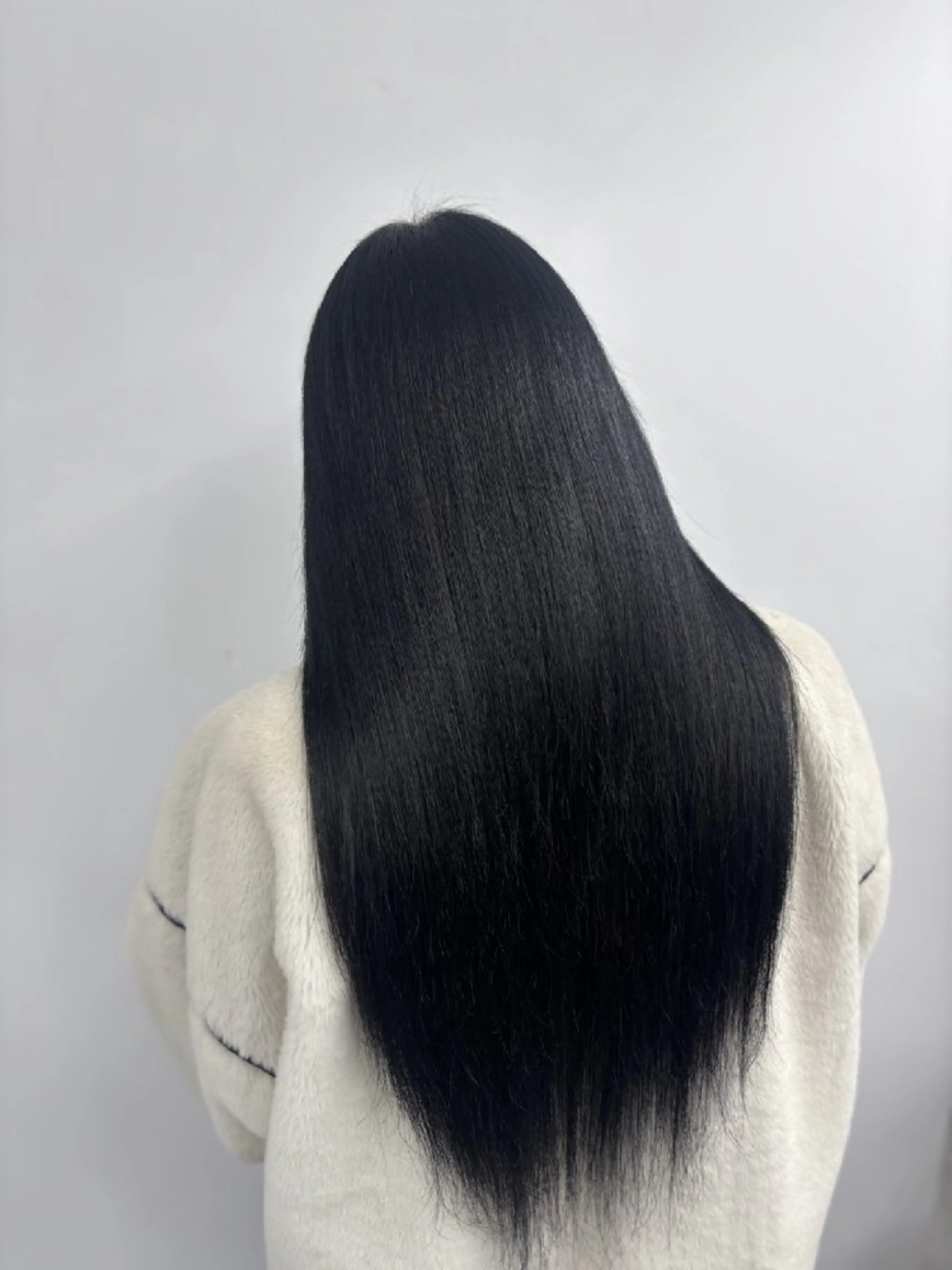 ロング カラー エクステ カット エクステ ベルグロー アルファのヘアスタイル