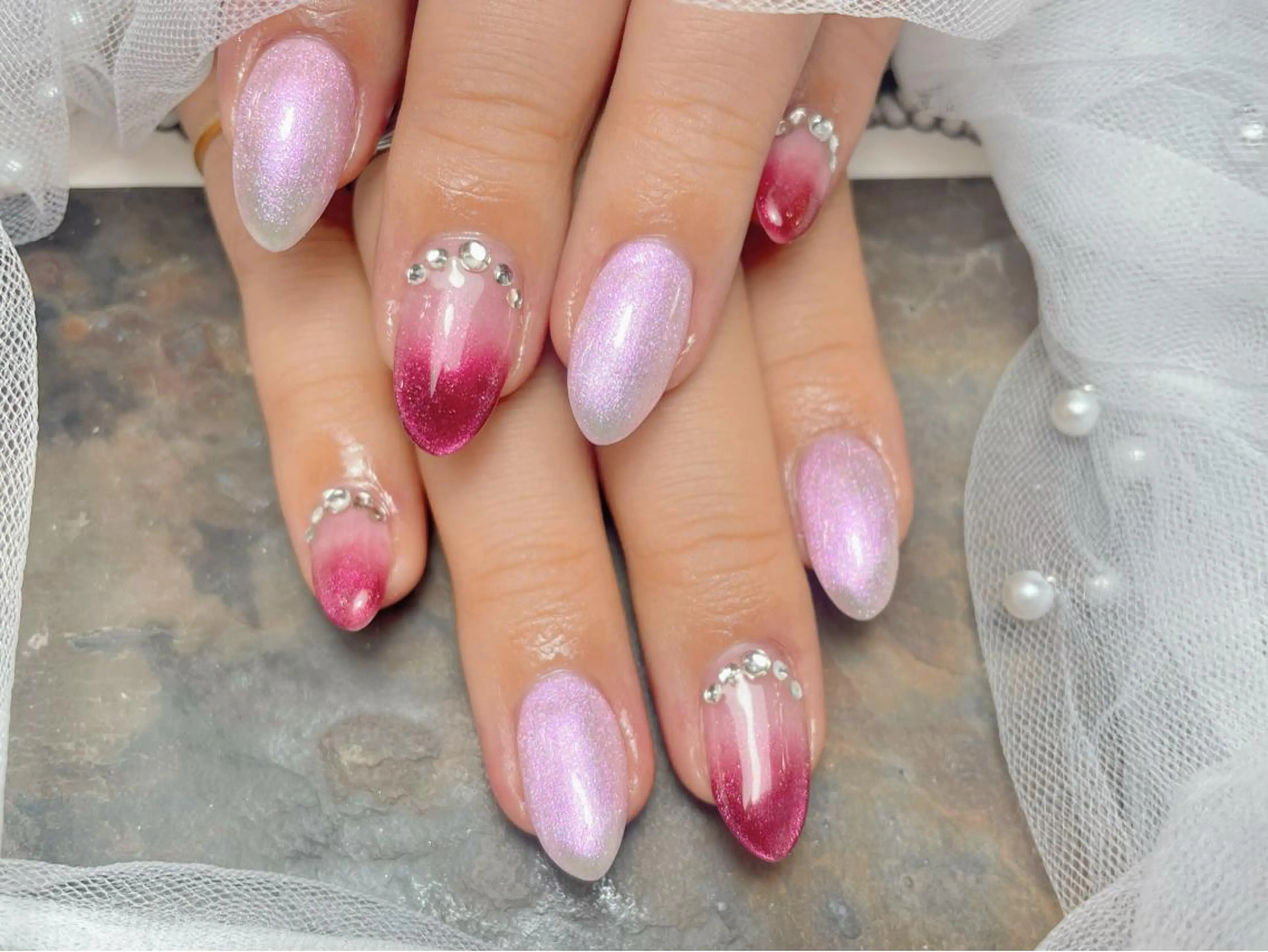 ネイル ハンドネイル マジックミラー所属・マジック ミラーのネイルデザイン