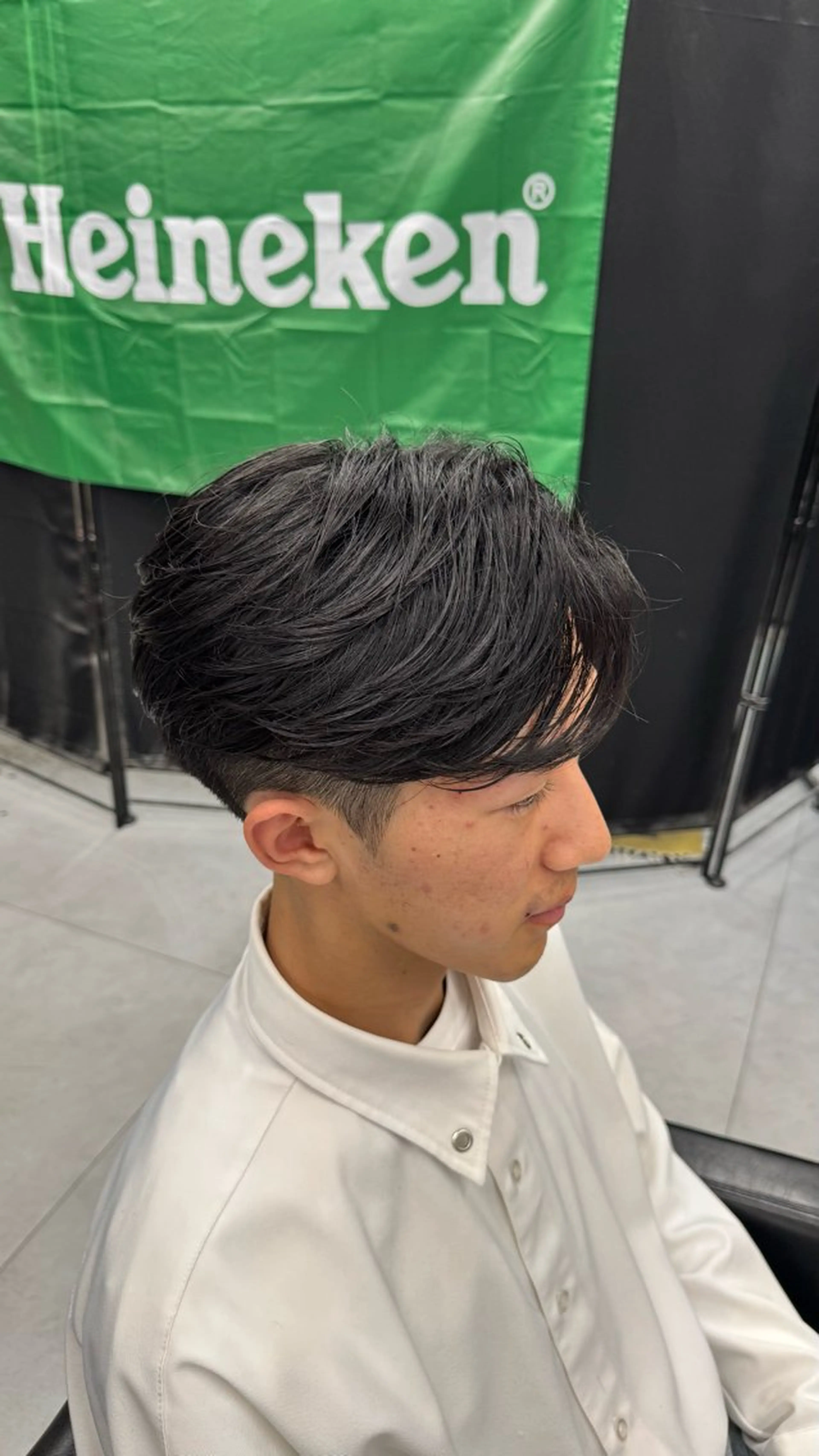 ミディアム メンズ カット Buzzy 大畠　慎三郎のヘアスタイル