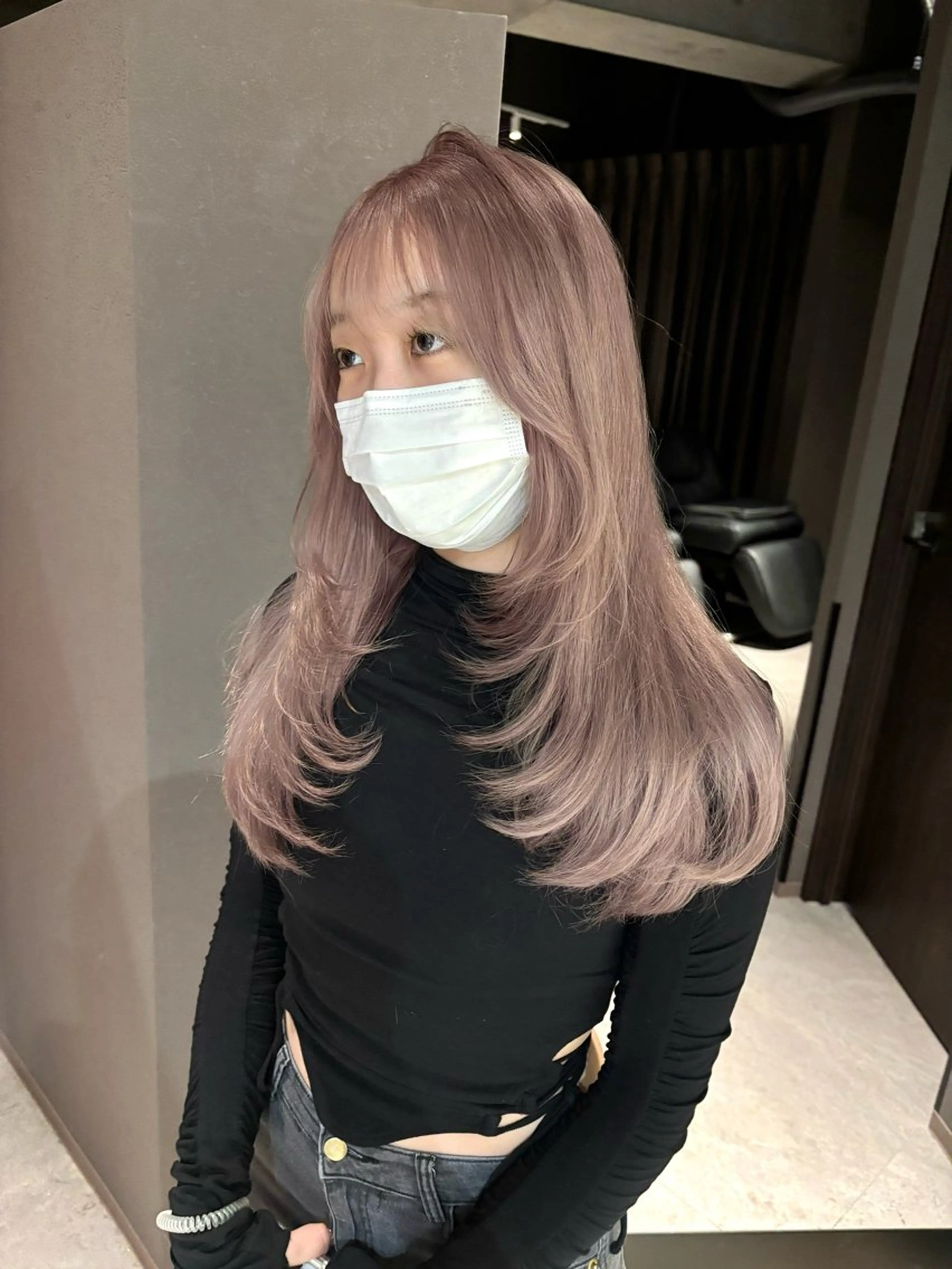 ロング カラー ブリーチ グレージュ ピンクカラー トリートメント カット ヘアカラー ヘッドスパ 透明感カラー・レイヤ ー🎀amika🎀のヘアスタイル