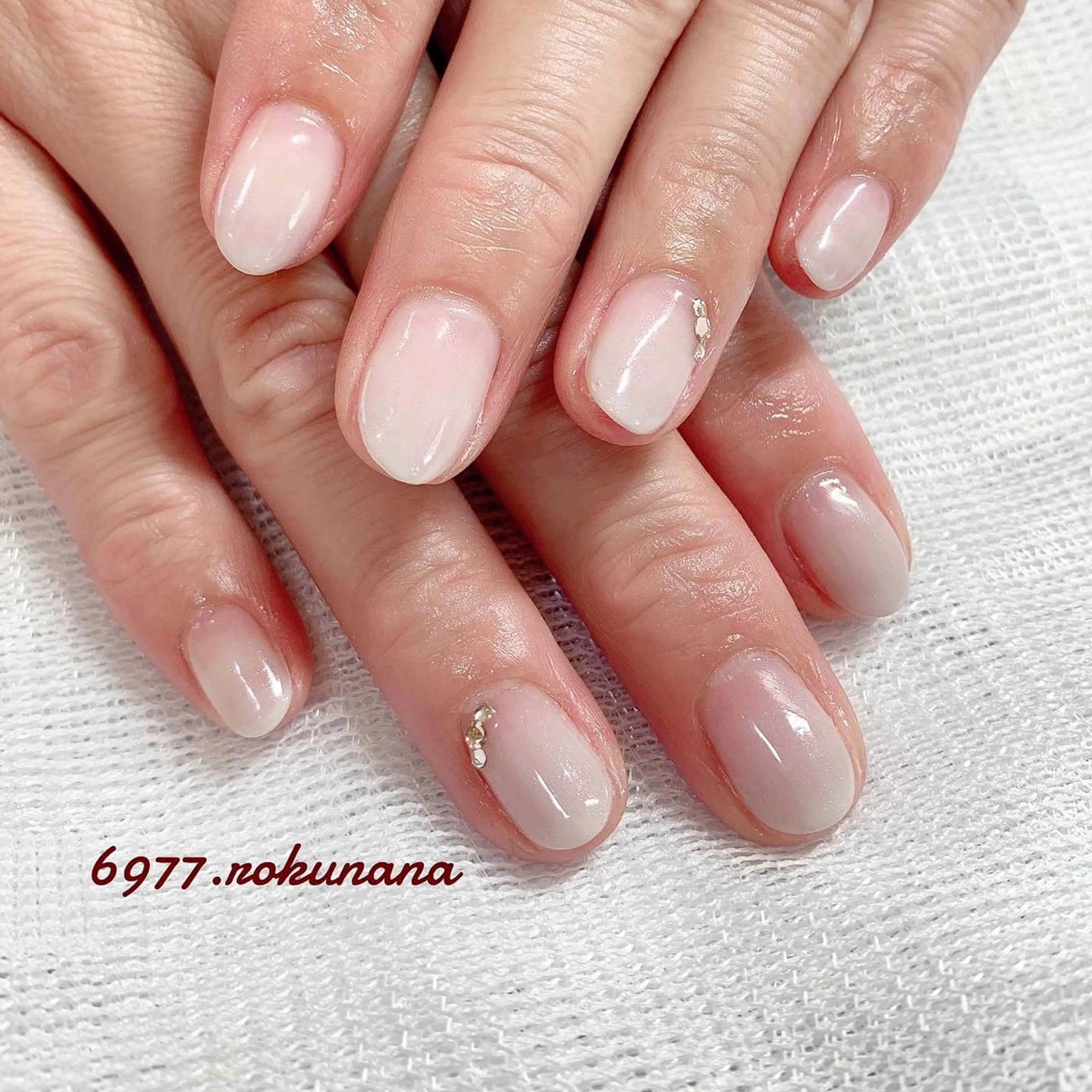 ネイル rokunana 佐野のネイルデザイン