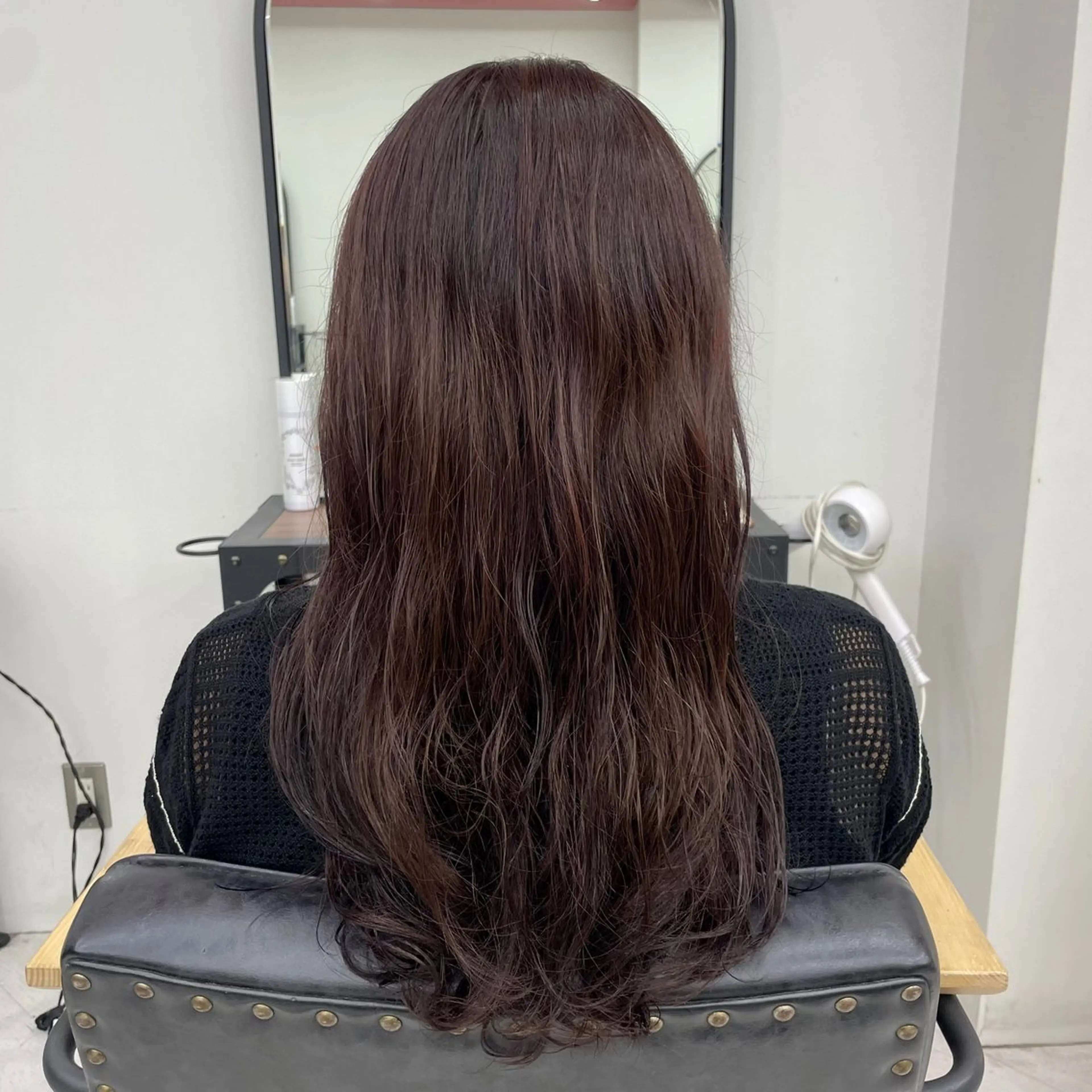 ロング カラー パーマ ヘアカラー ななみ.⋆𝜗𝜚 艶カラー/まつパのヘアスタイル