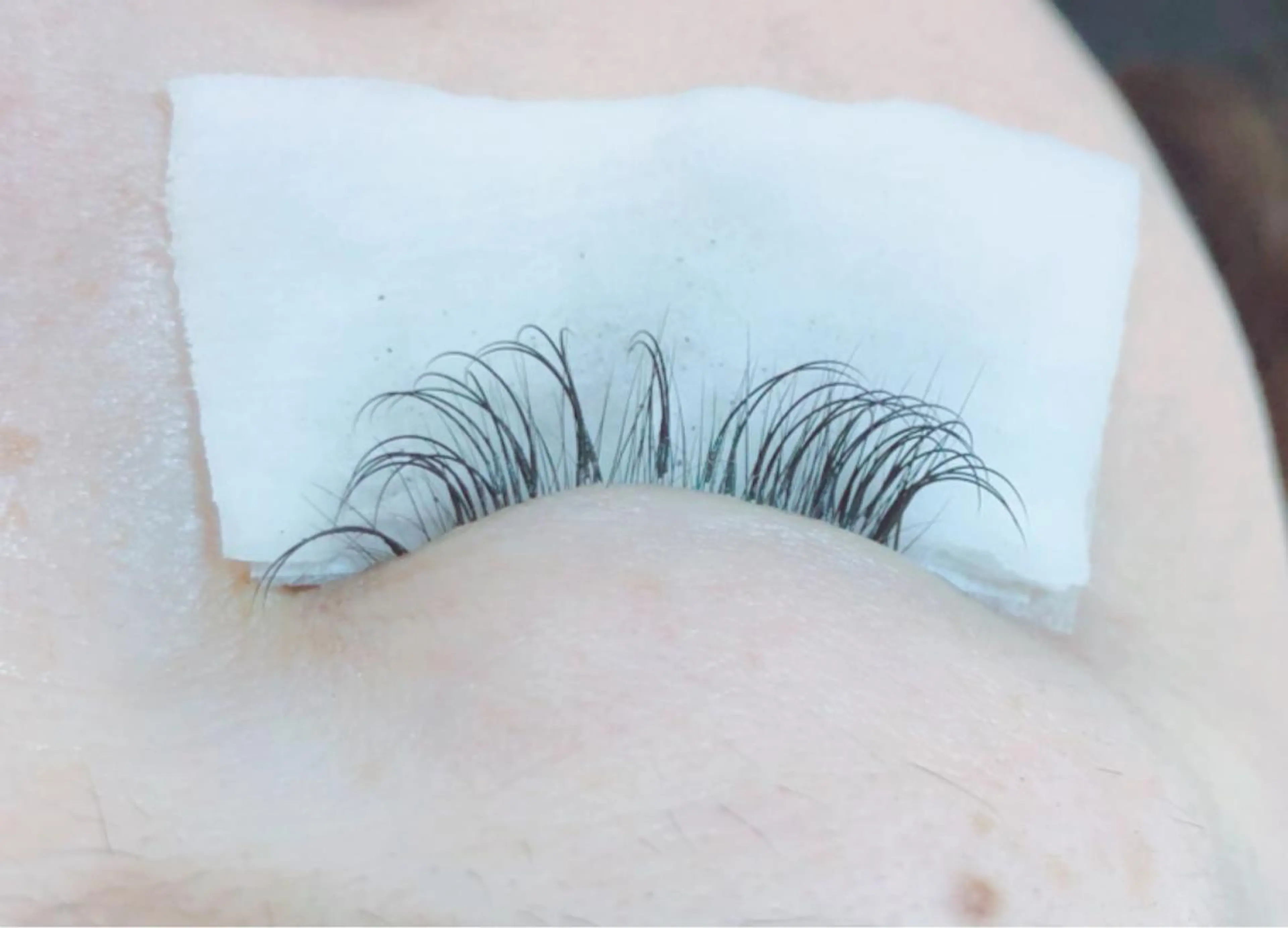 マツエク・マツパ 美容室BOY所属・Oshima Shizukaの眉毛・アイブロウイメージ