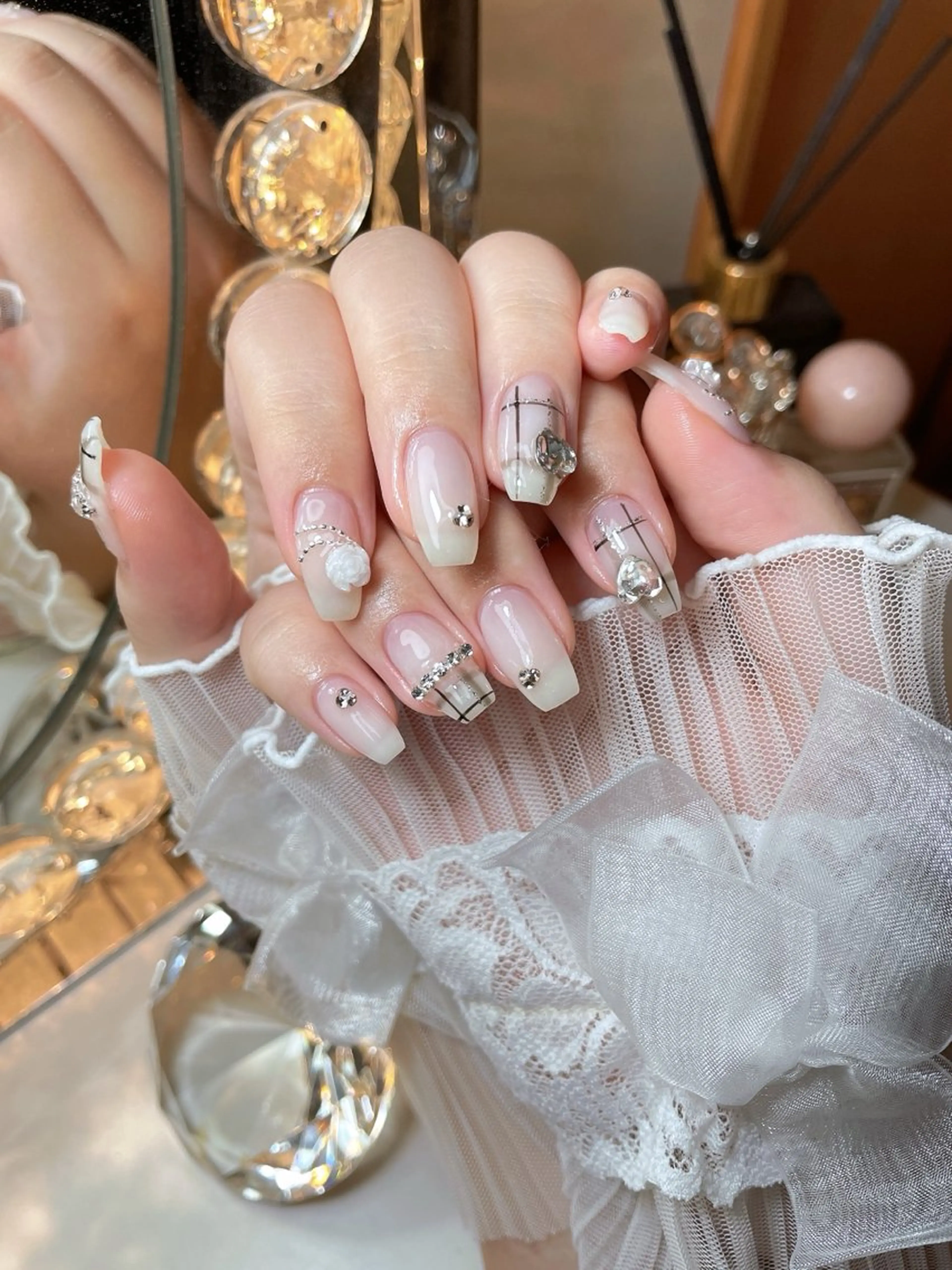 ネイル 23時まで❤︎韓国、 ワンホンネイルのネイルデザイン