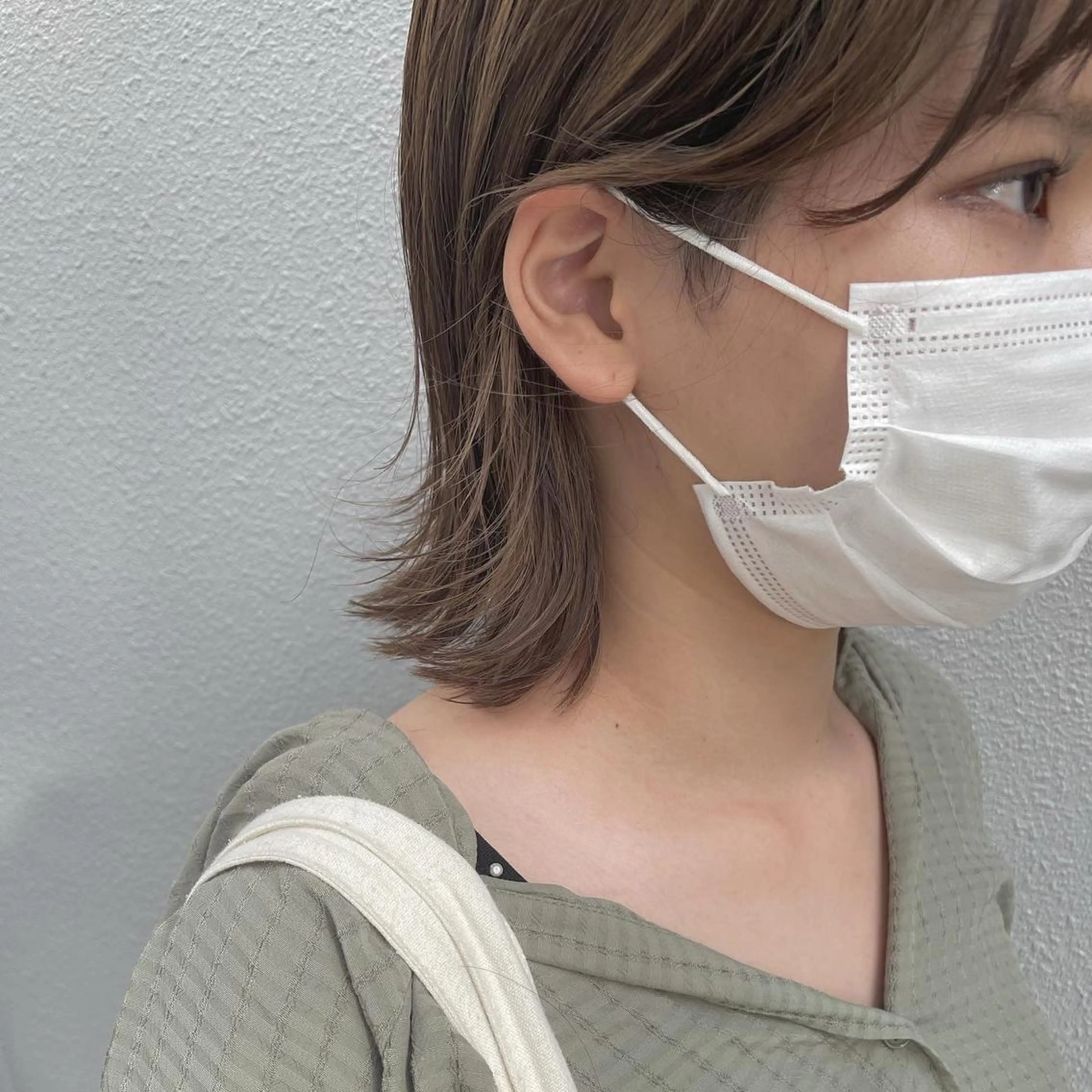 ショート 切りっぱなしボブ ショートボブ 丸みショート ミストバング ボブ モテ髪/ボブ/ショー ト/アダチフウトのヘアスタイル