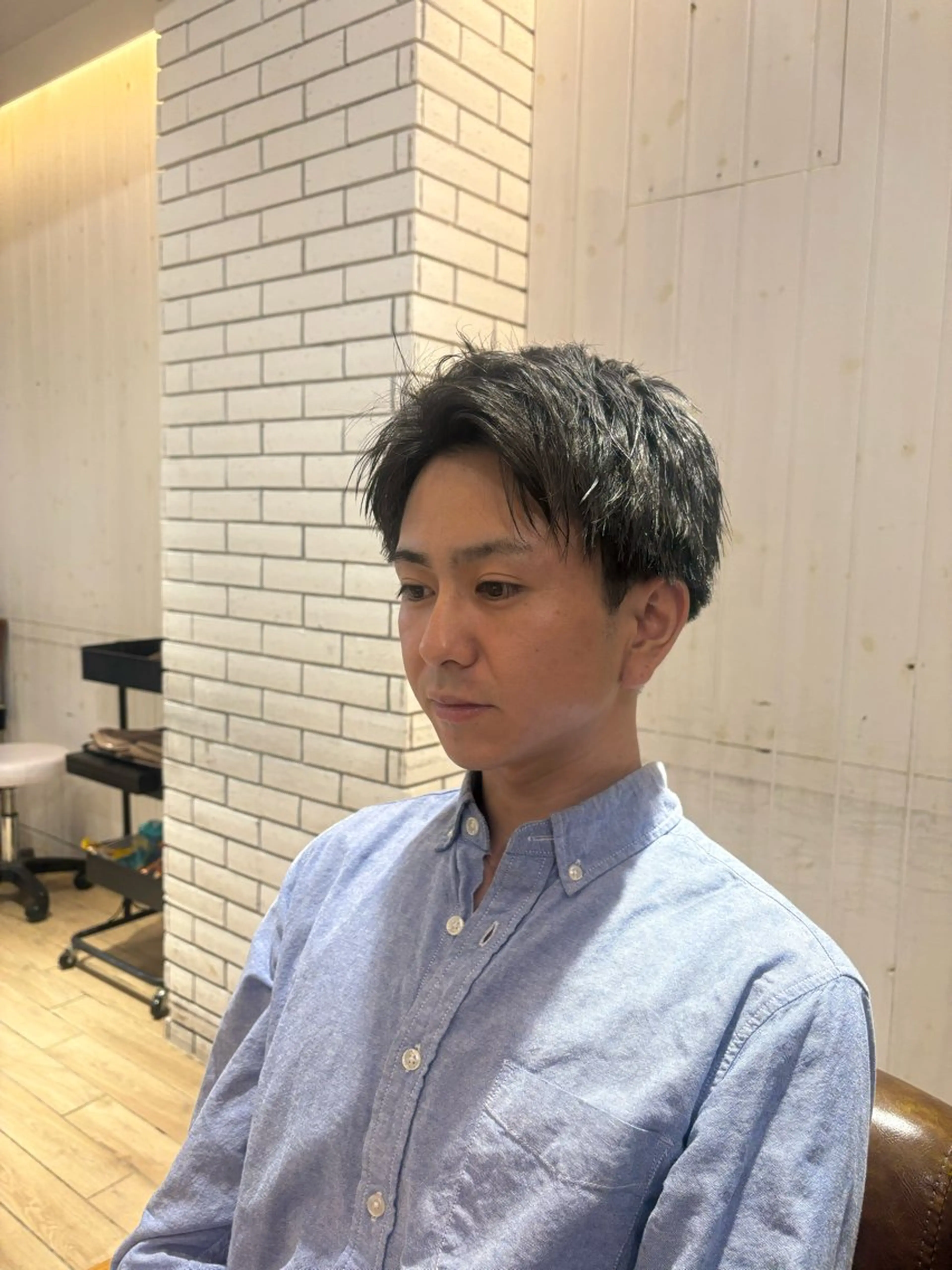 メンズ アップバング メンズカット/センタ ーパート /マミヤのヘアスタイル