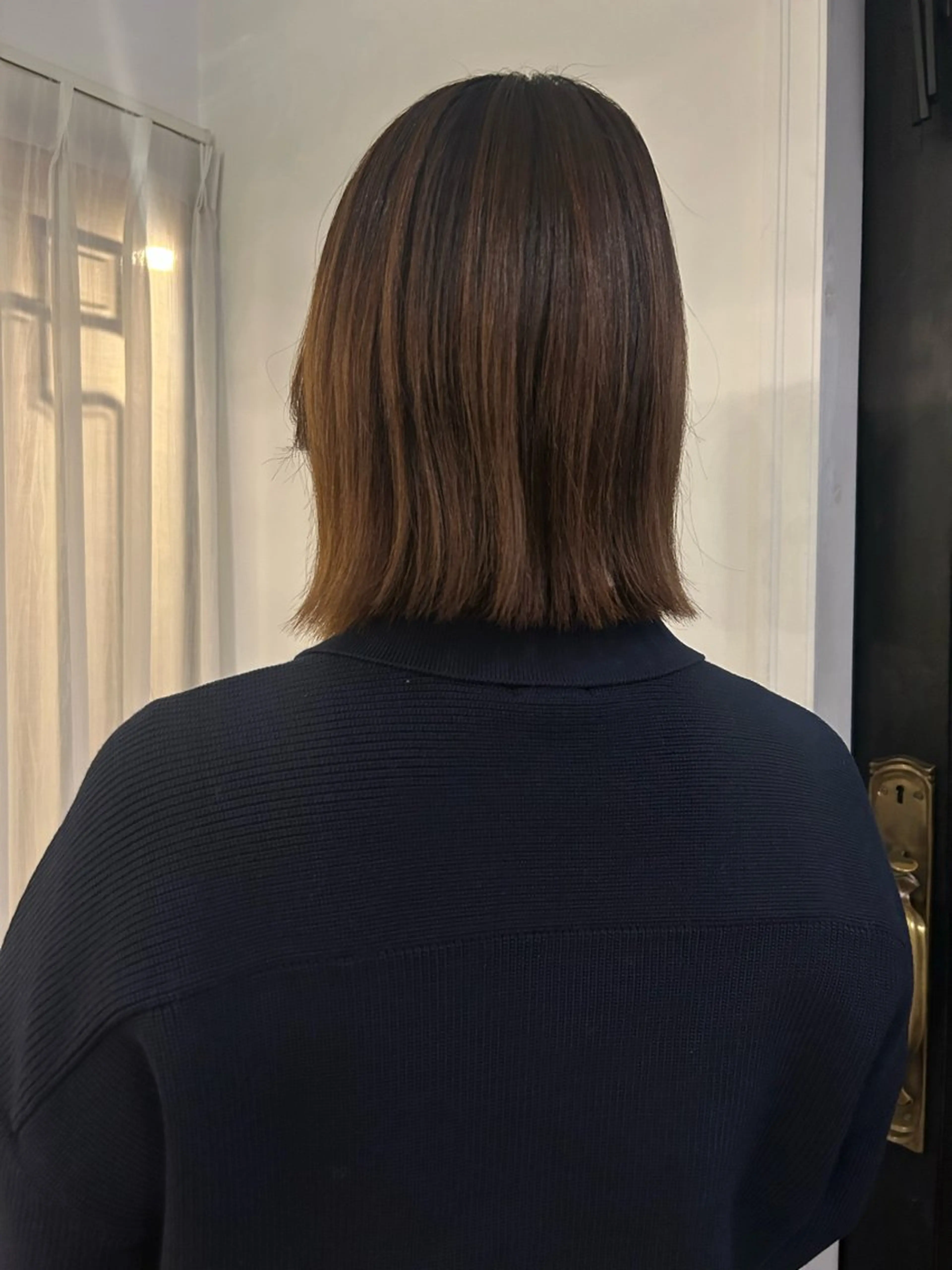 ミディアム ボブ COMEG HEAD 上乃裏所属・宮前 芽衣のヘアスタイル