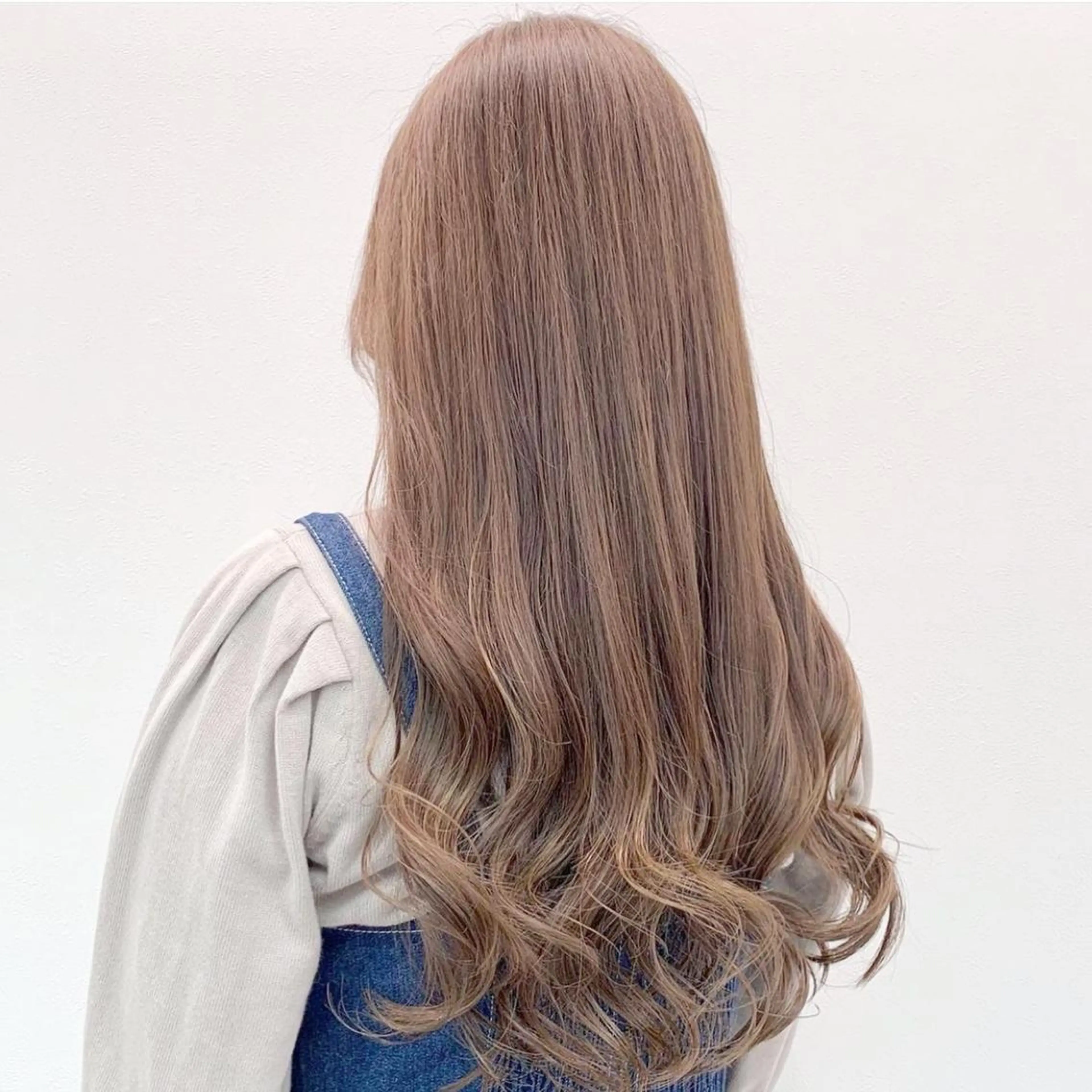 ショート カラー ao.eyelash SHIORIの眉毛・アイブロウイメージ