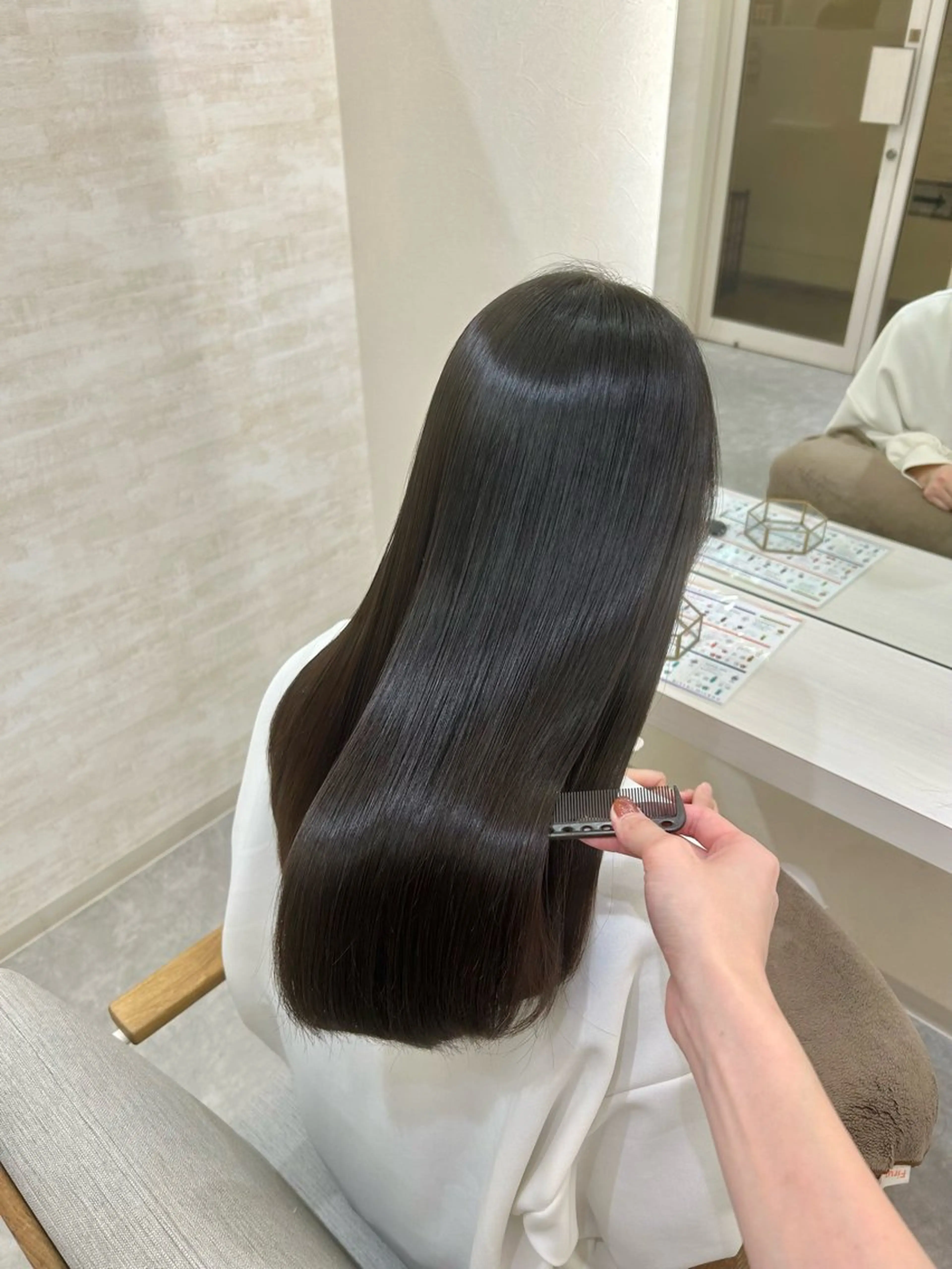 セミロング カラー グレージュ オリーブグレージュ オリーブグレー トリートメント カット ヘアカラー トリートメント 髪質改善&ヘアケア /菊池琉那のヘアスタイル