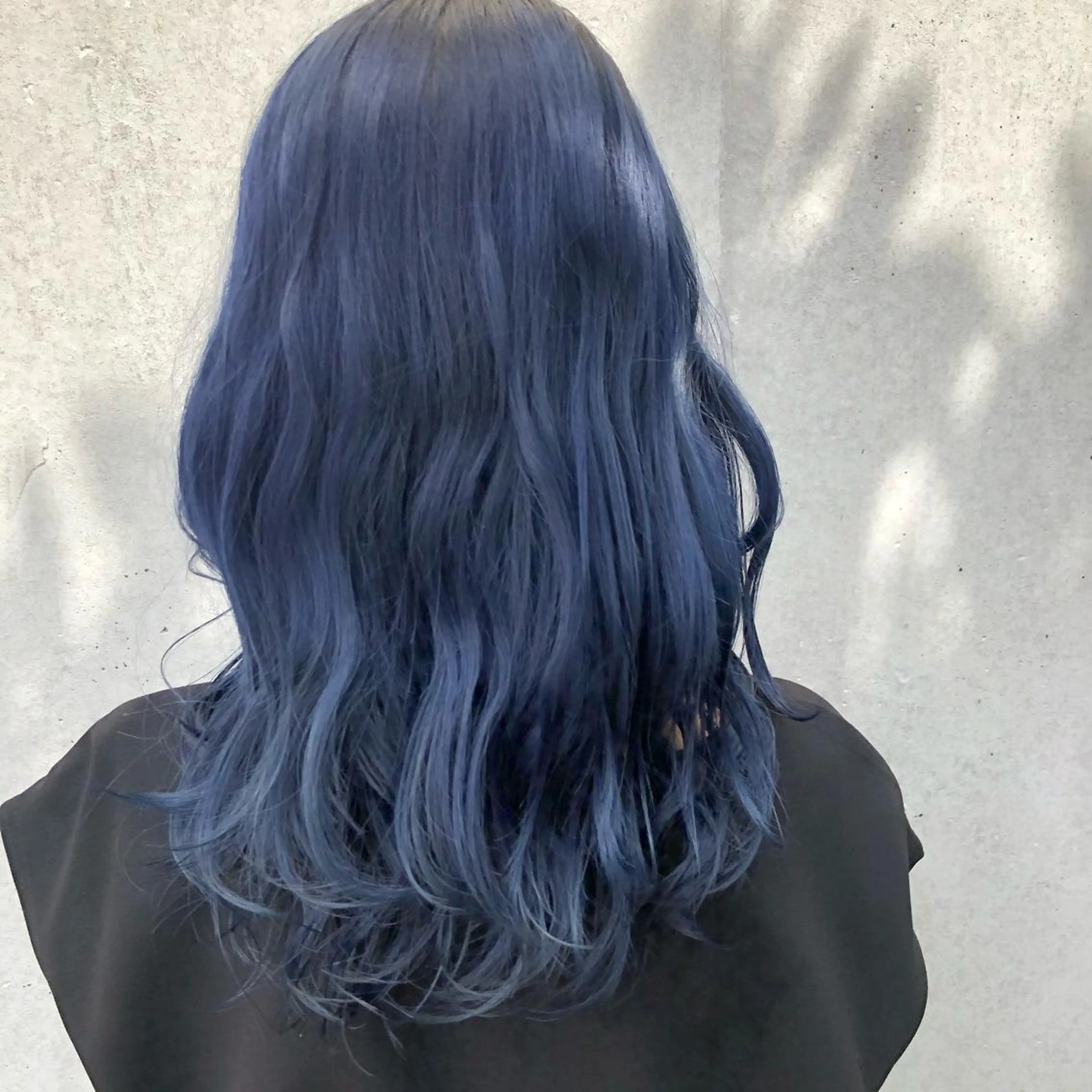 ミディアム カラー ブリーチ ブルーカラー ネイビーカラー カラー特化美容師 なかもと たつひろのヘアスタイル