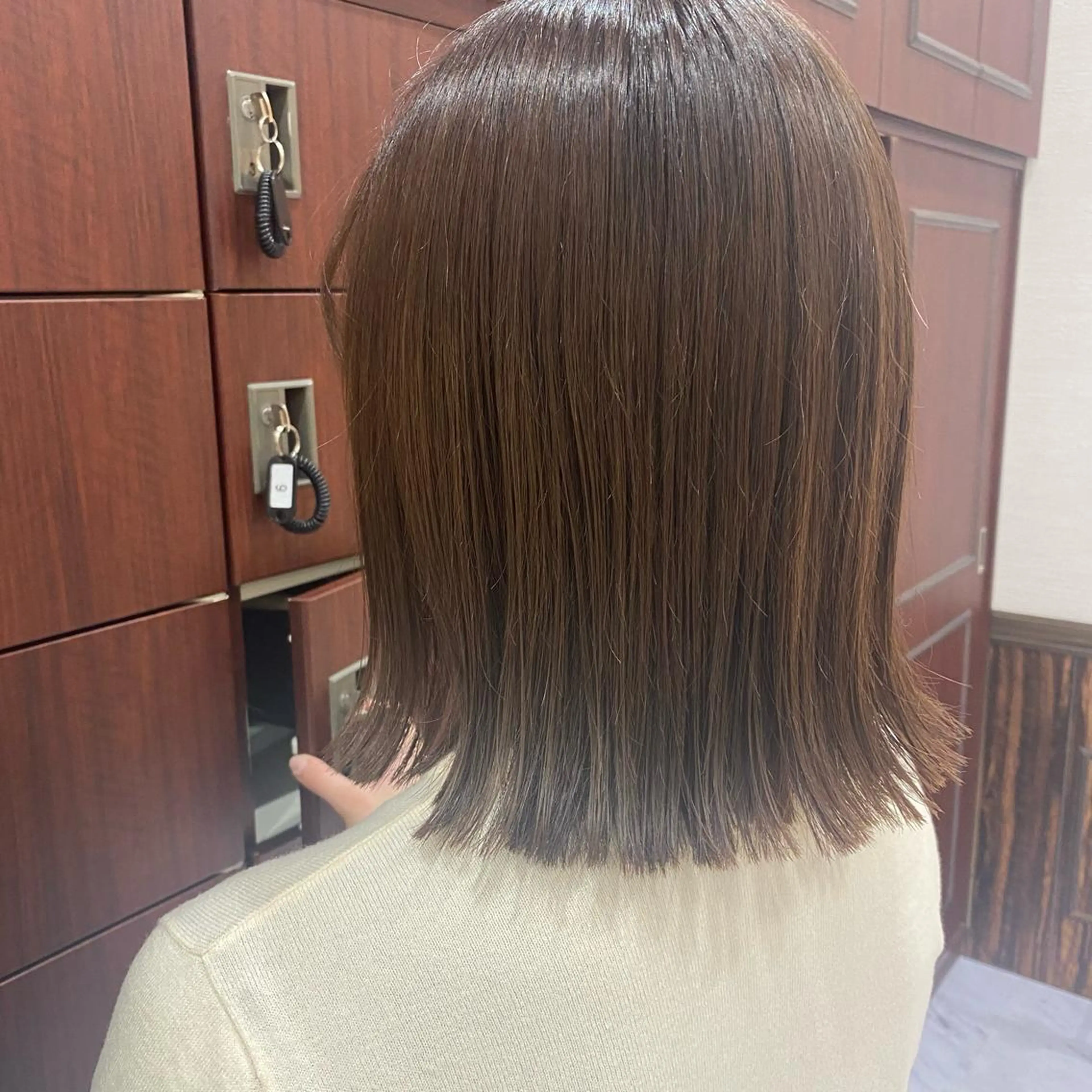 ミディアム 宮澤 美幸のヘアスタイル
