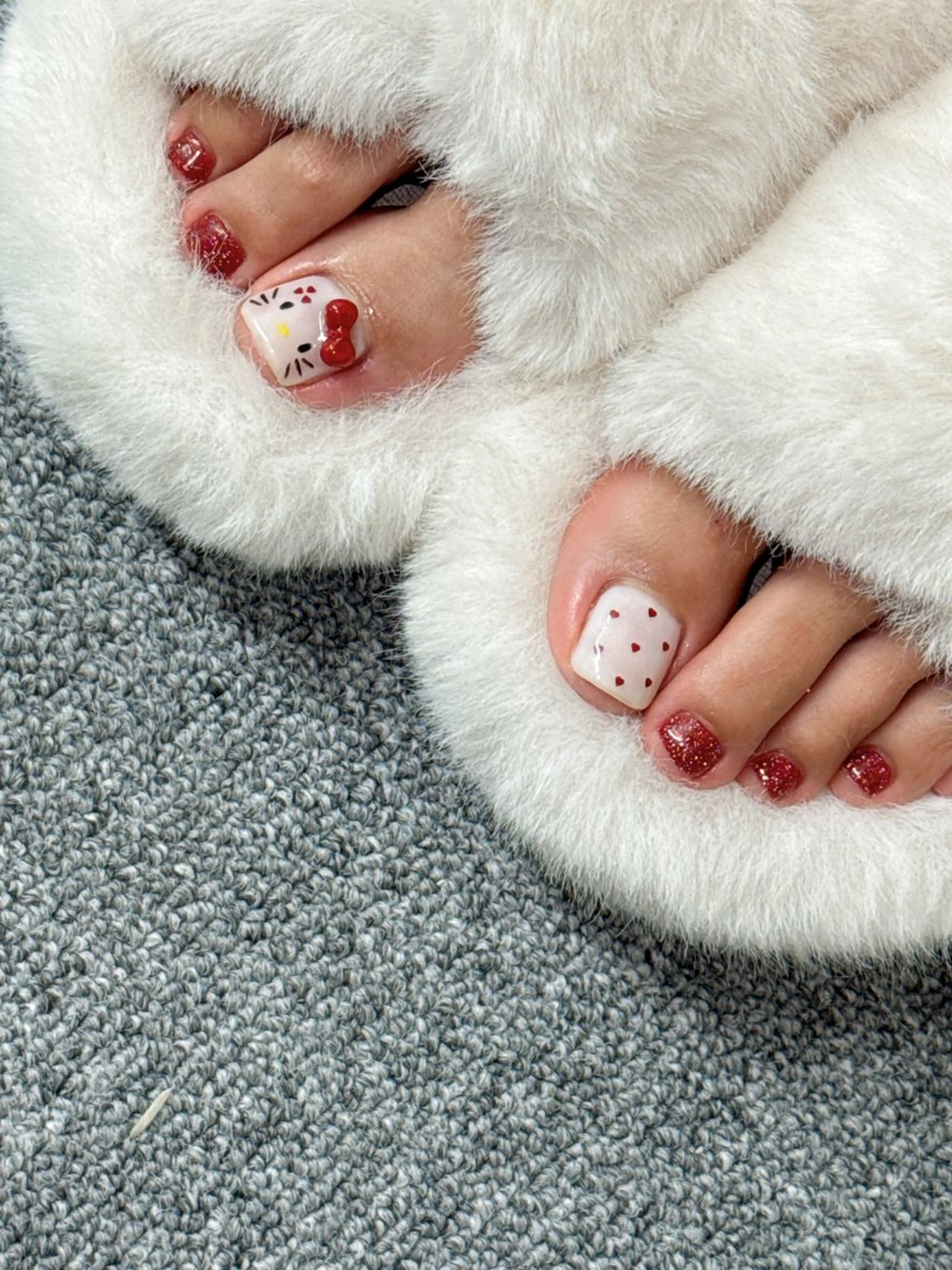 ネイル フットネイル グロー ネイルのネイルデザイン