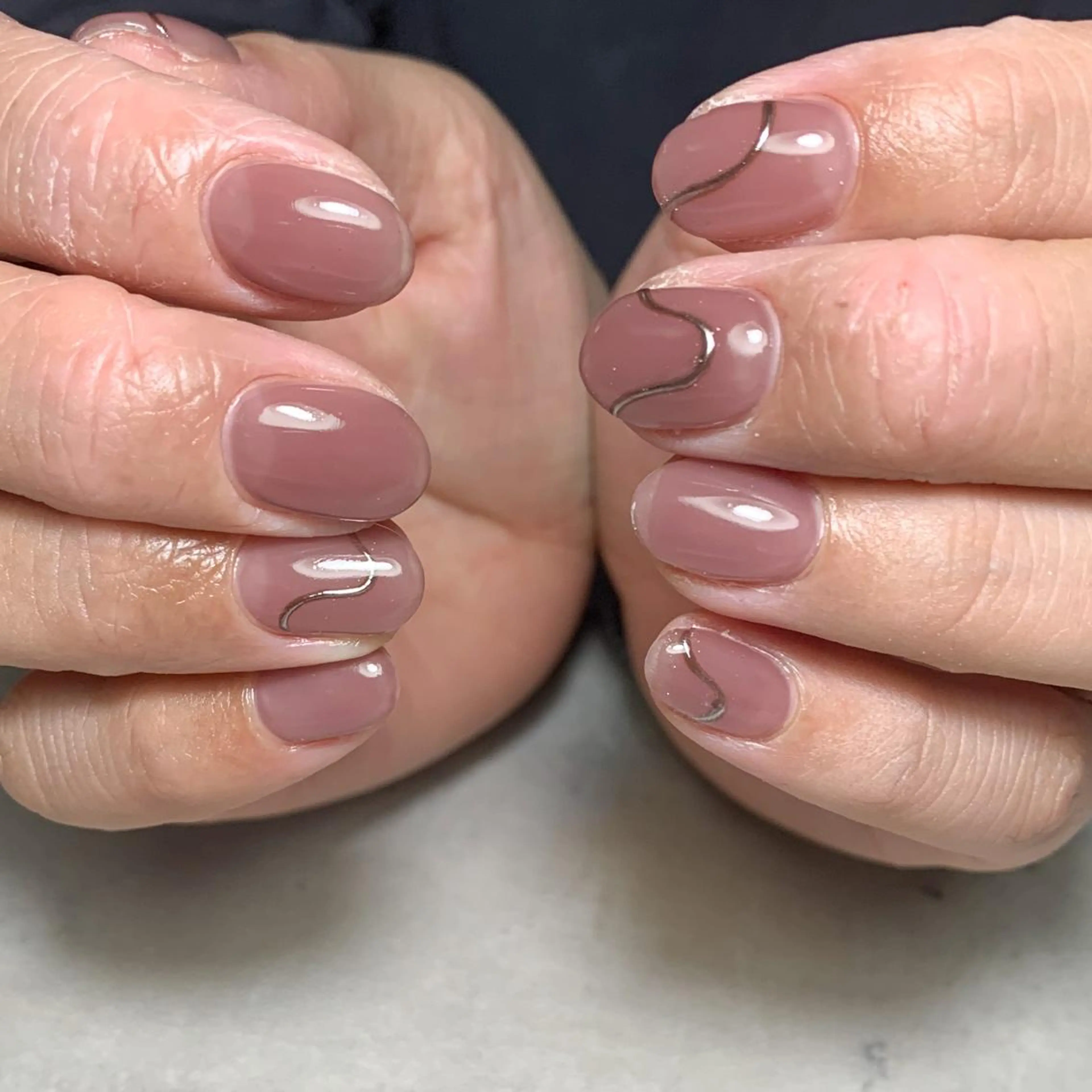 ネイル atelier　FIORITURA所属・FIORITURA aiのネイルデザイン