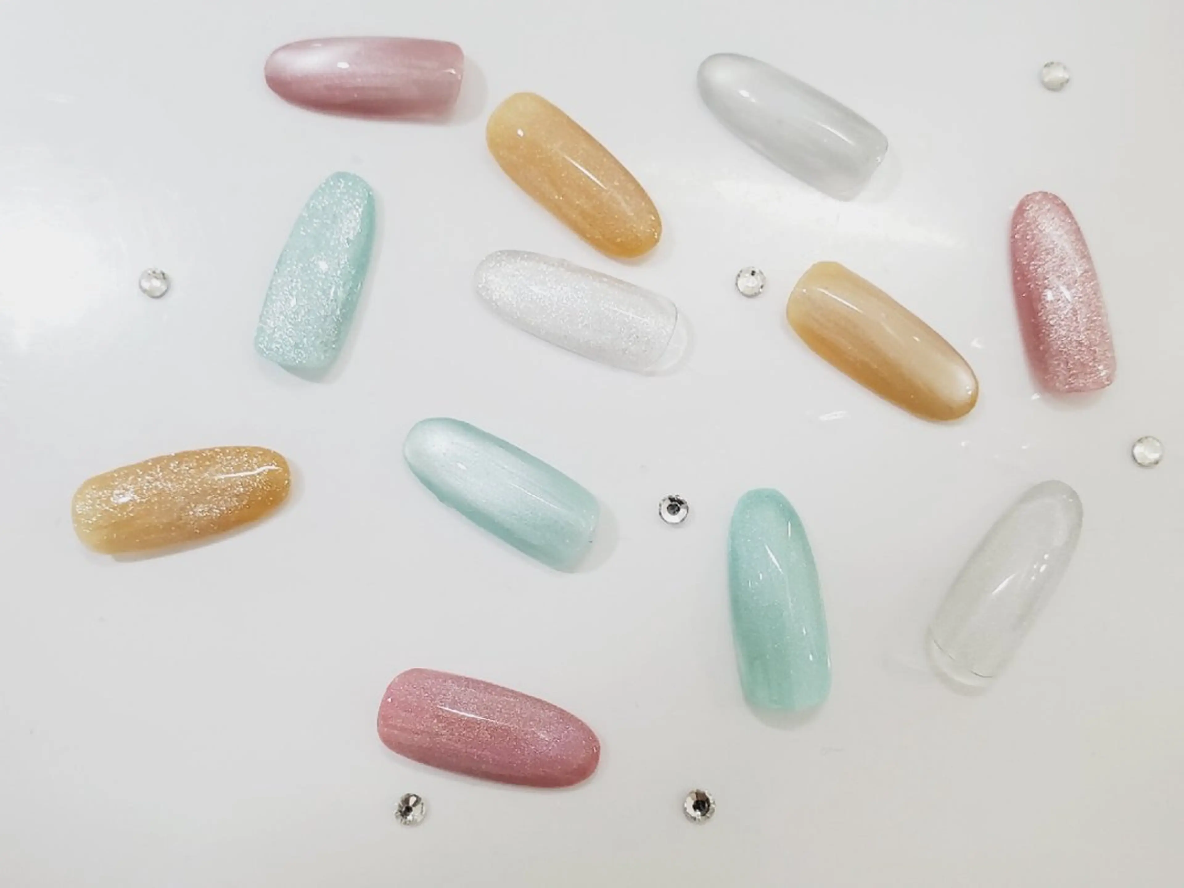 ネイル マグネットネイル ハンドネイル B.care自由ヶ丘所属・早坂  のネイルデザイン