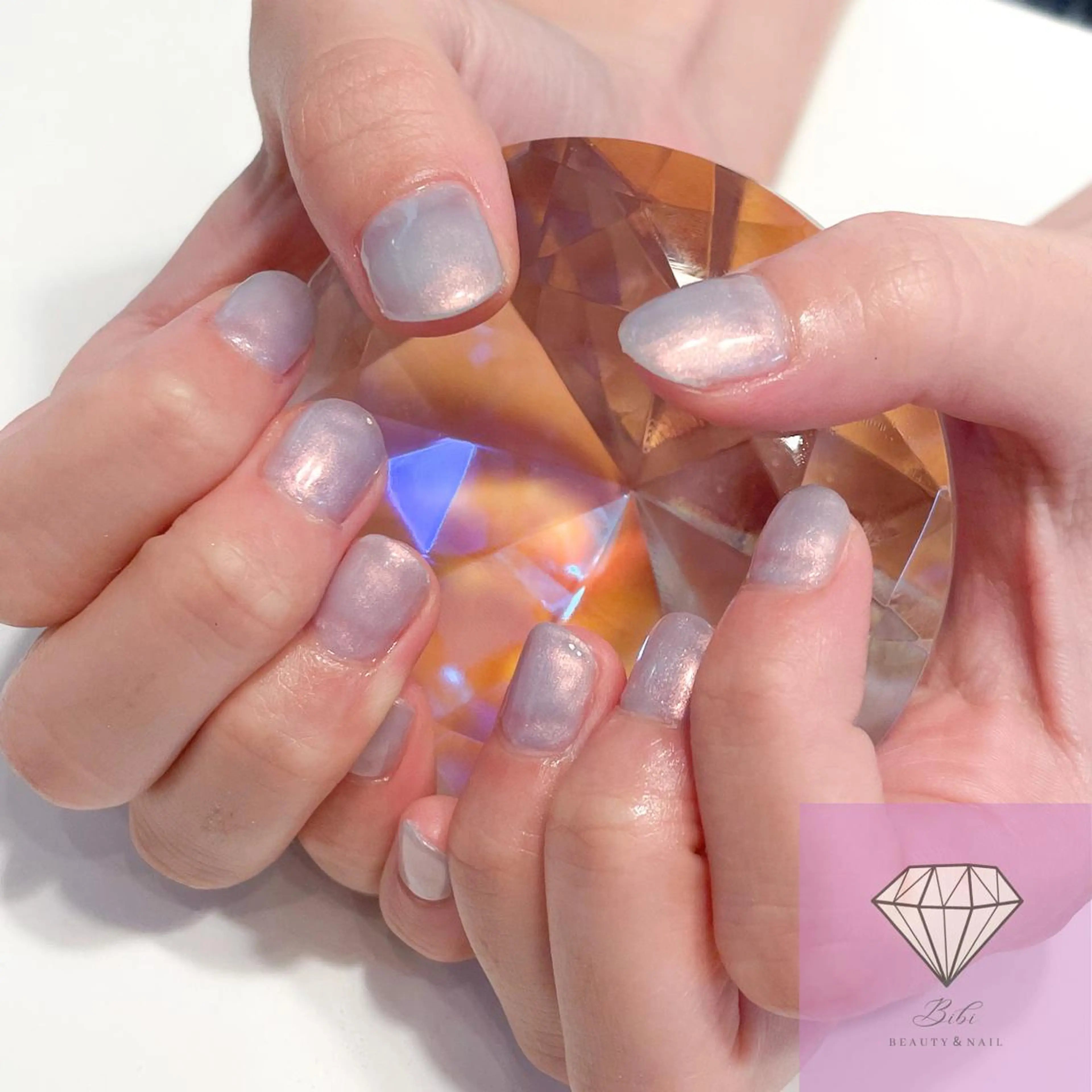 ネイル オーロラネイル ワンカラーネイル ハンドネイル ネイルサロン💎 Bibiのネイルデザイン