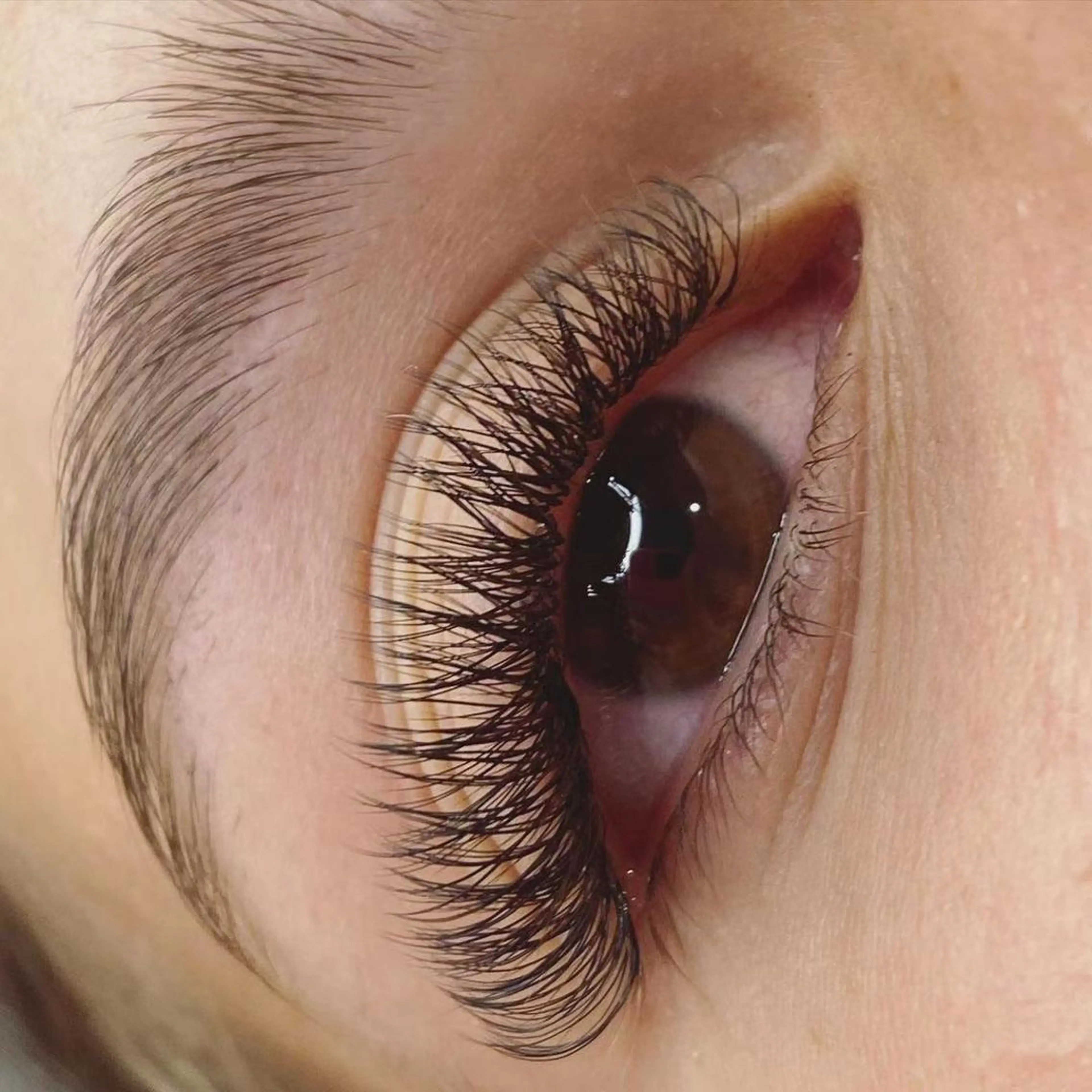 パーマ マツエク・マツパ アイブロウ 付け放題 ボリュームラッシュ 神山 ビューティー・アイのマツエク・マツパデザイン