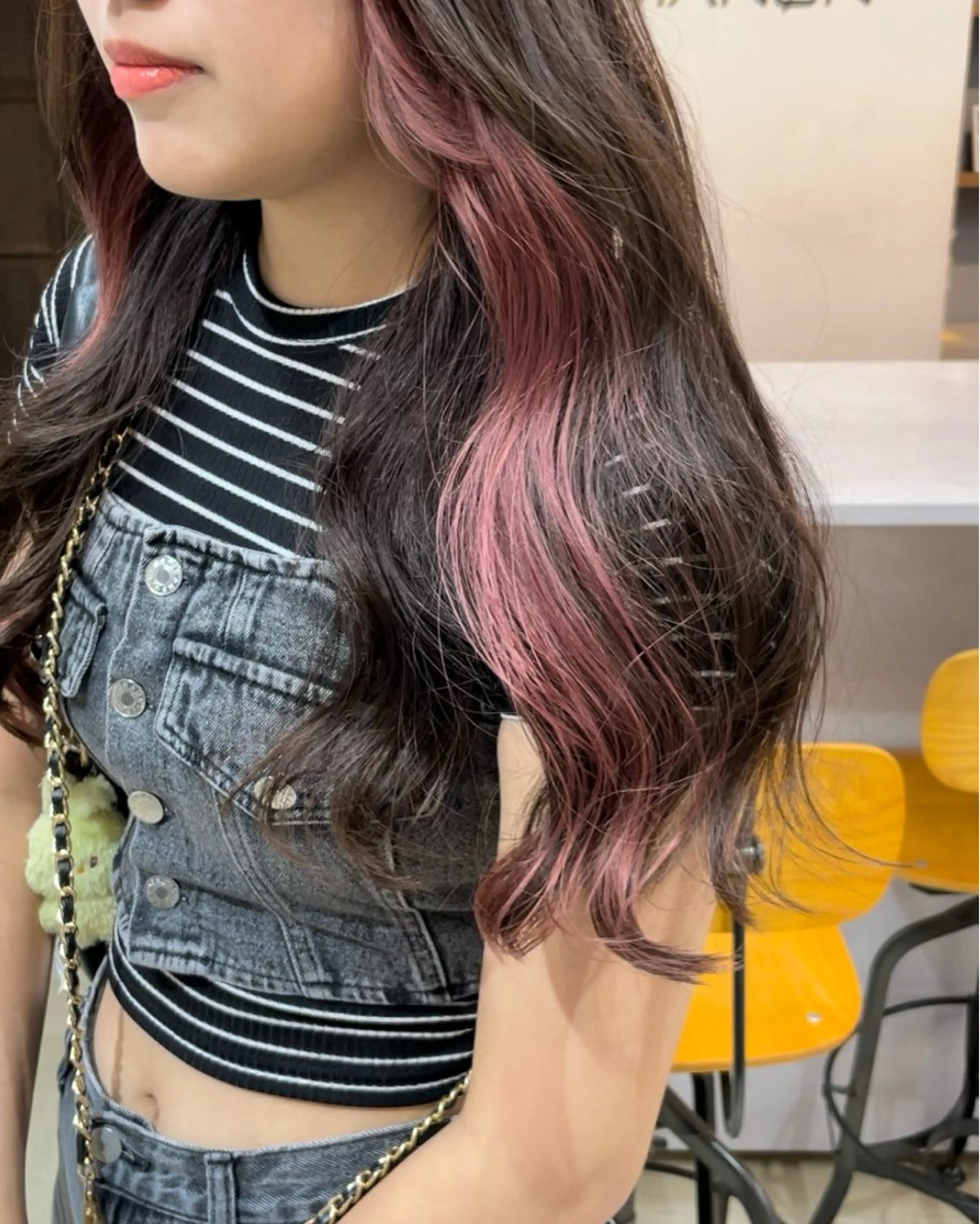 ロング カラー ヘアカラー akane .のヘアスタイル