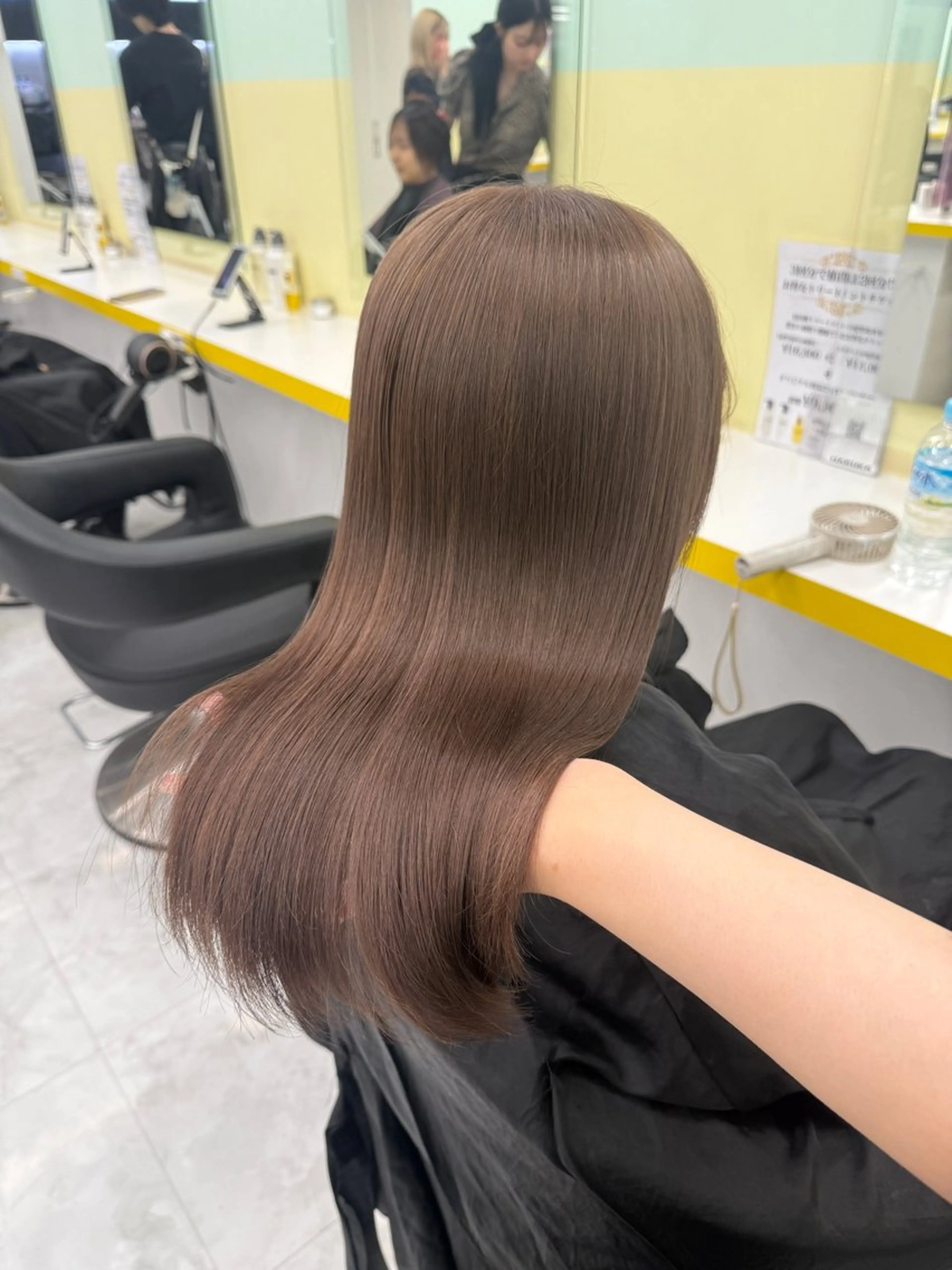 ロング カラー ヘアアレンジ グレージュ ミルクティーグレージュ ヘアカラー トリートメント ヘアセット 🎀Girly艶髪カ ラー🎀Harukaのヘアスタイル