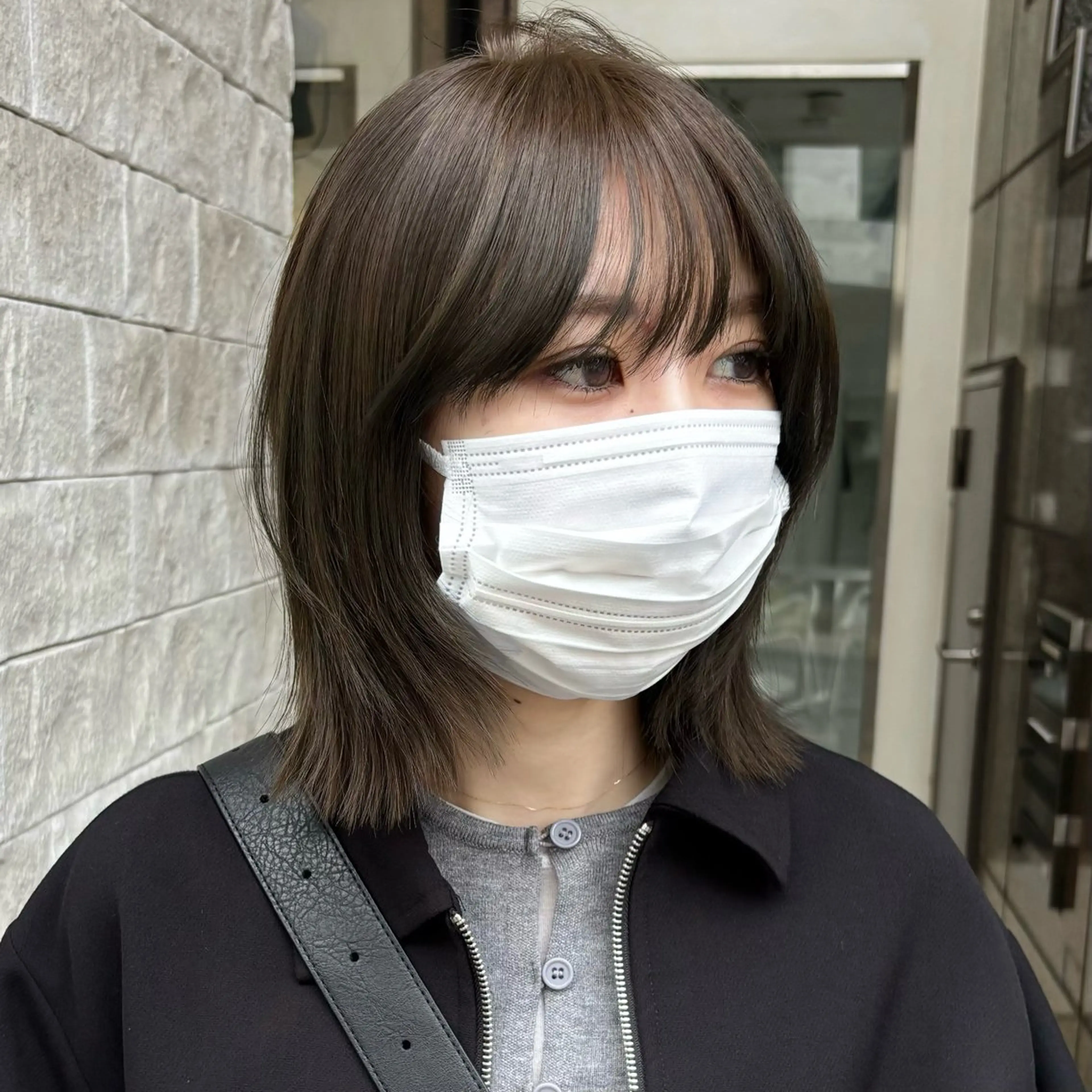 ミディアム カット ヘアカラー トリートメント 盛れる透明感カラー・ momokaのヘアスタイル