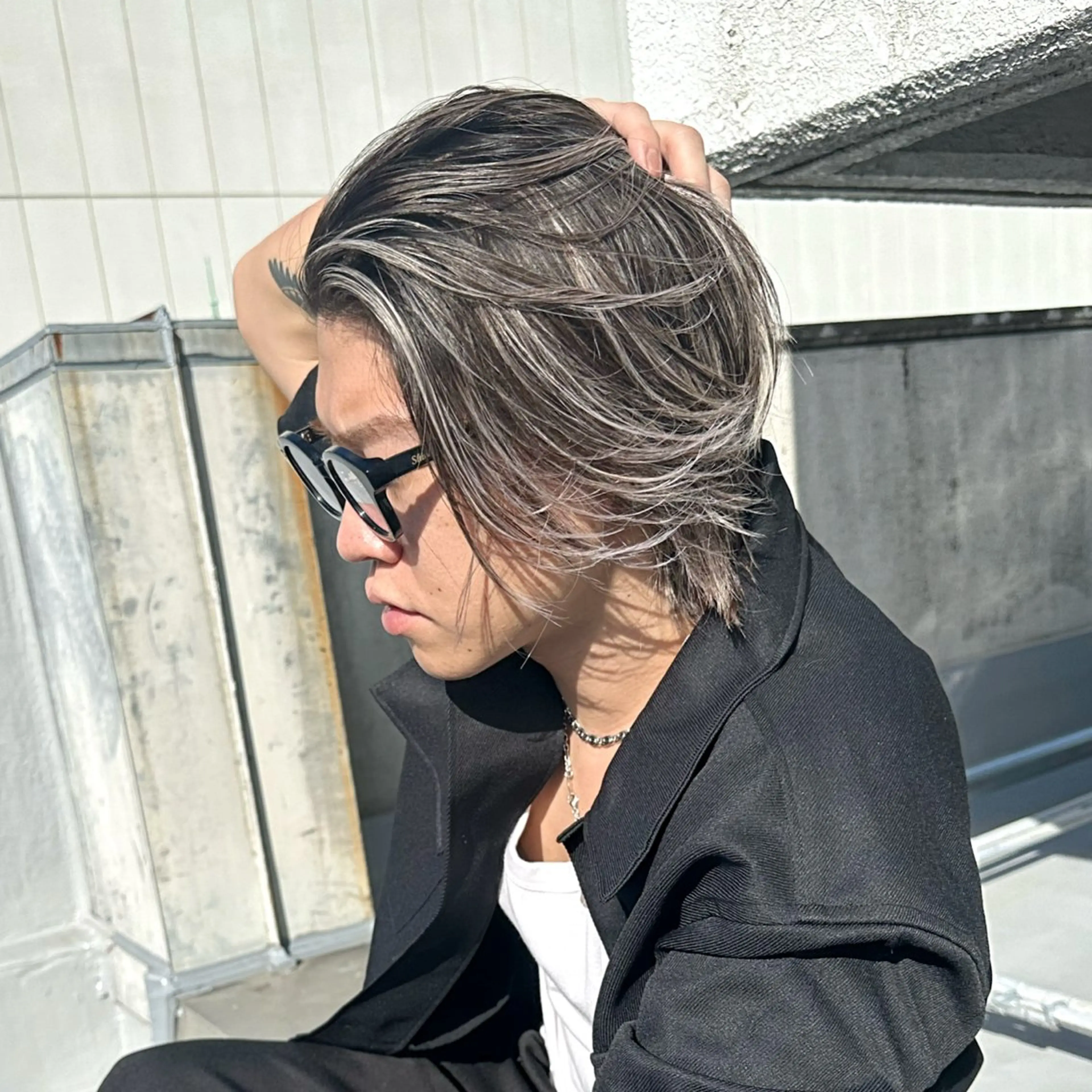 メンズ 韓国レイヤー外国人風 透明感カラー髪質改善のヘアスタイル