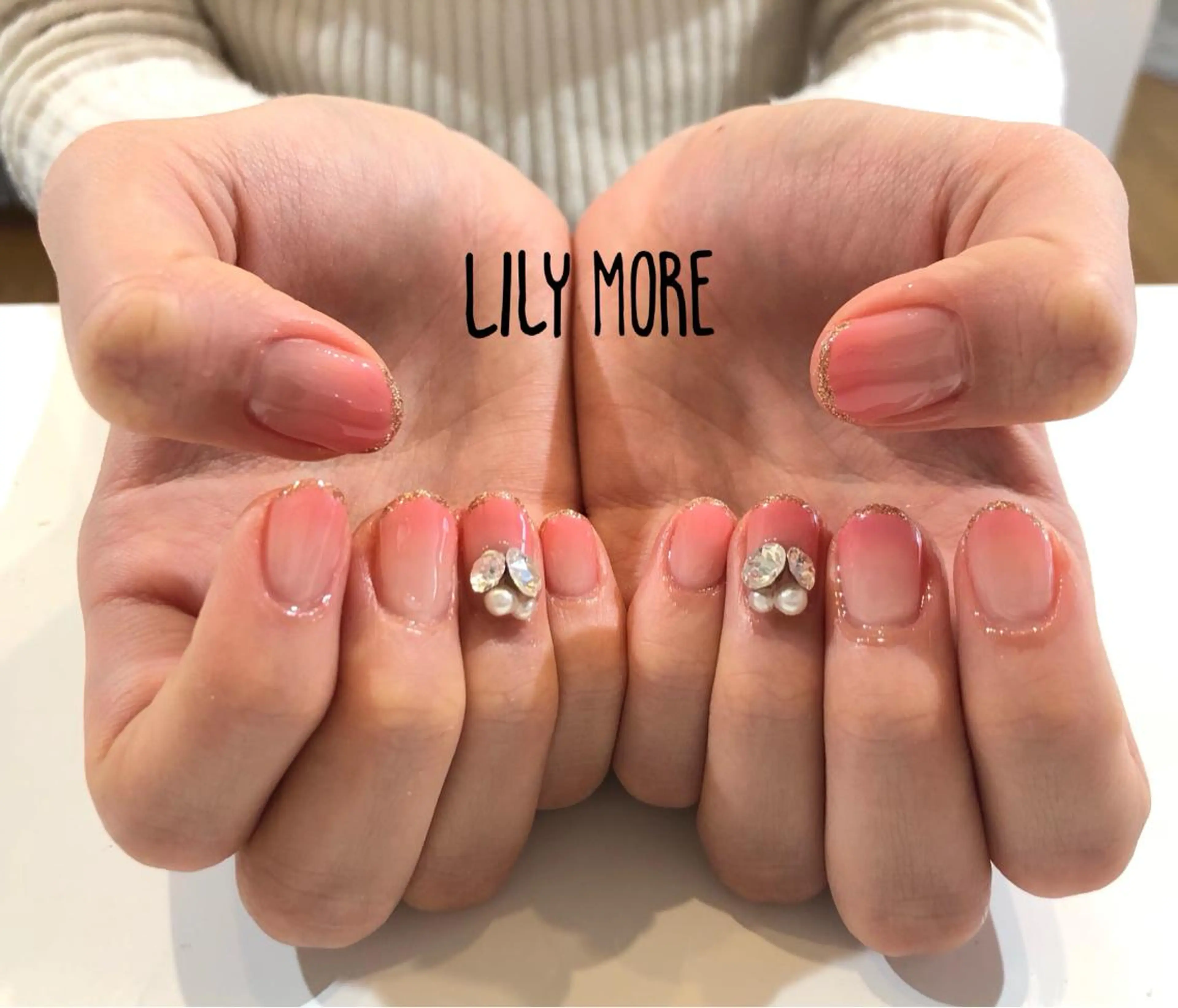 ネイル グラデーション Lily closetのネイルデザイン