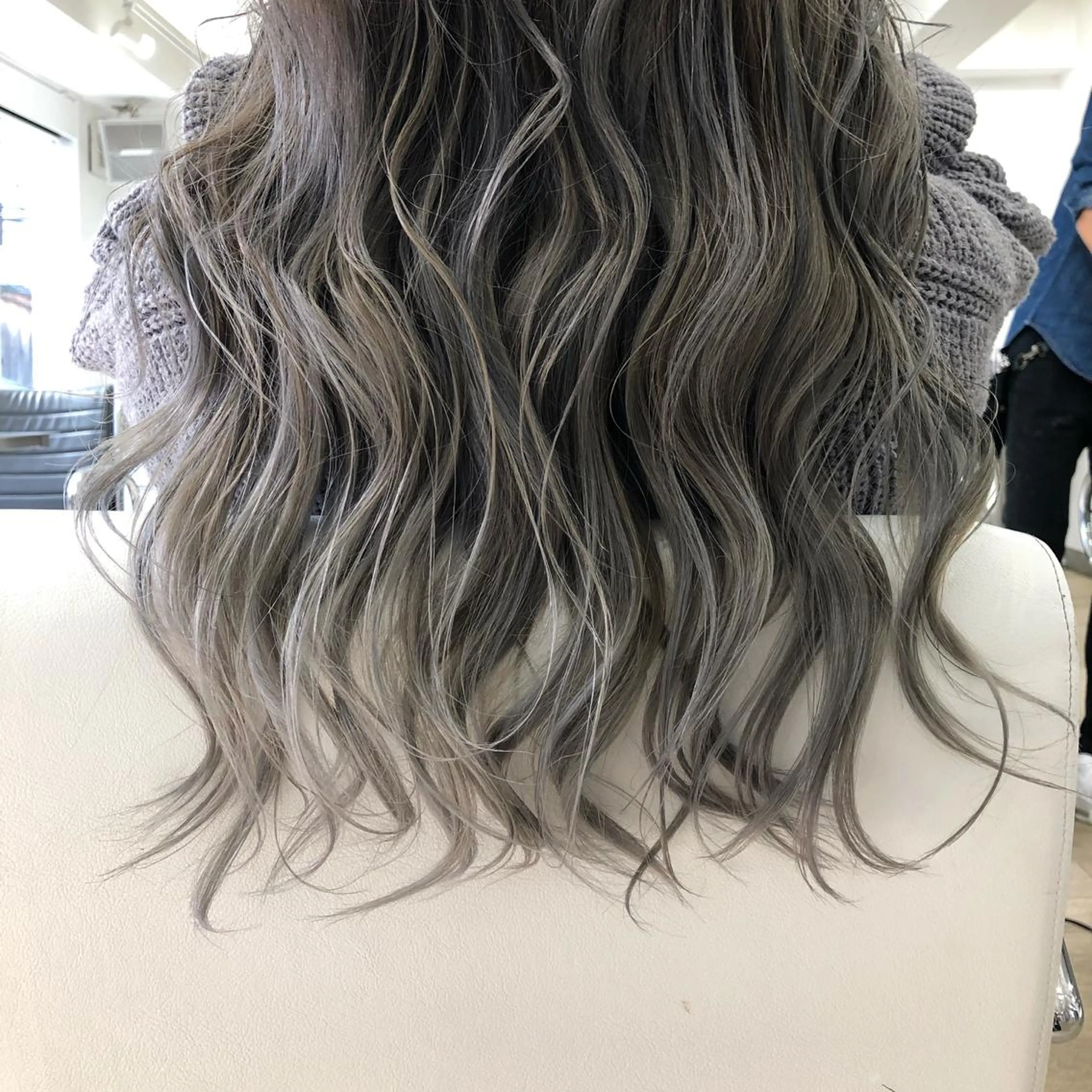 ロング カラー ヘアカラー トリートメント Tao所属・藤川 大智のヘアスタイル