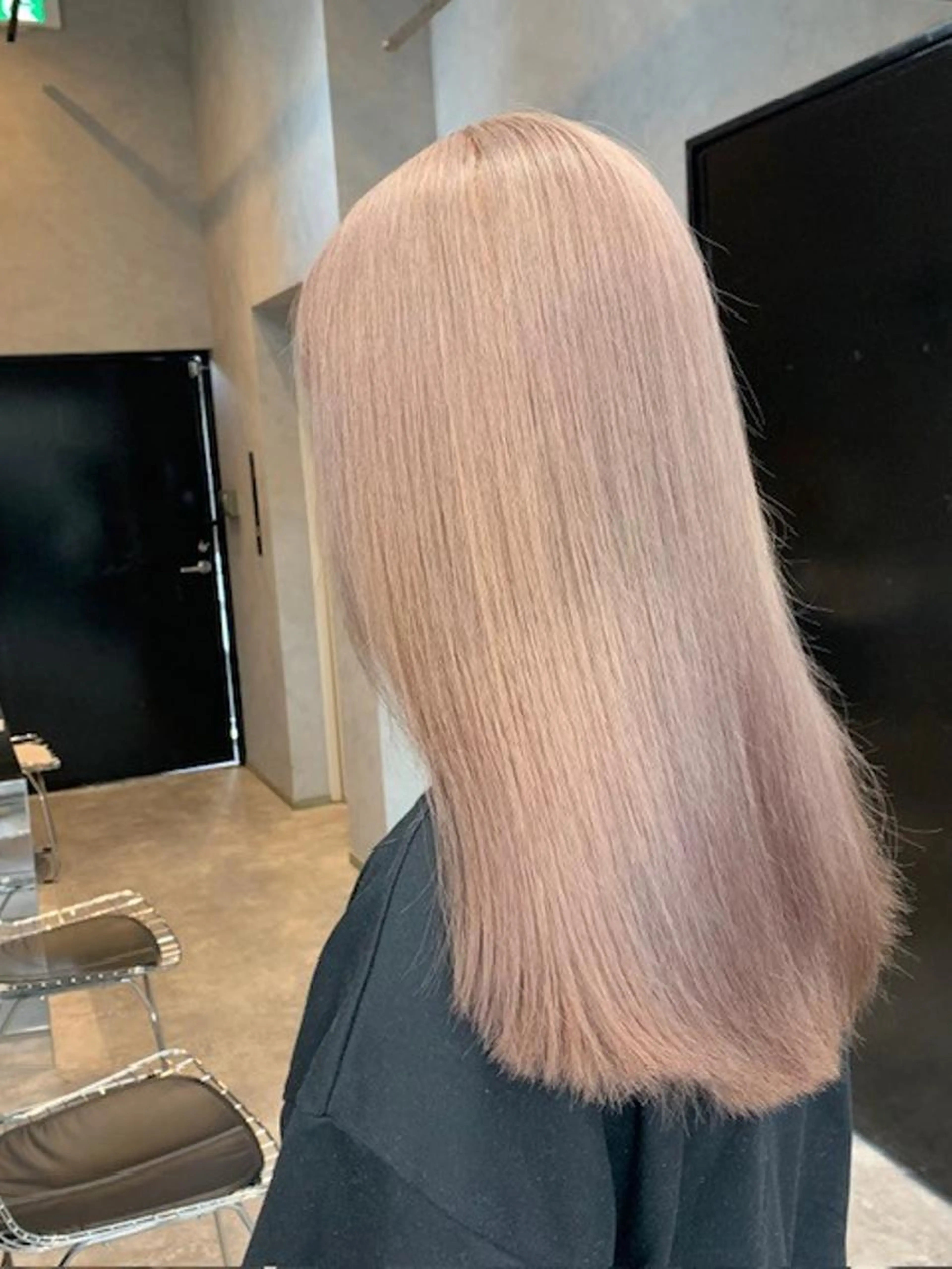 ⚠️本日1様限定⚠️カット➕艶カラー4980円🩵50%オフ📴根元カラーのクーポン!の写真