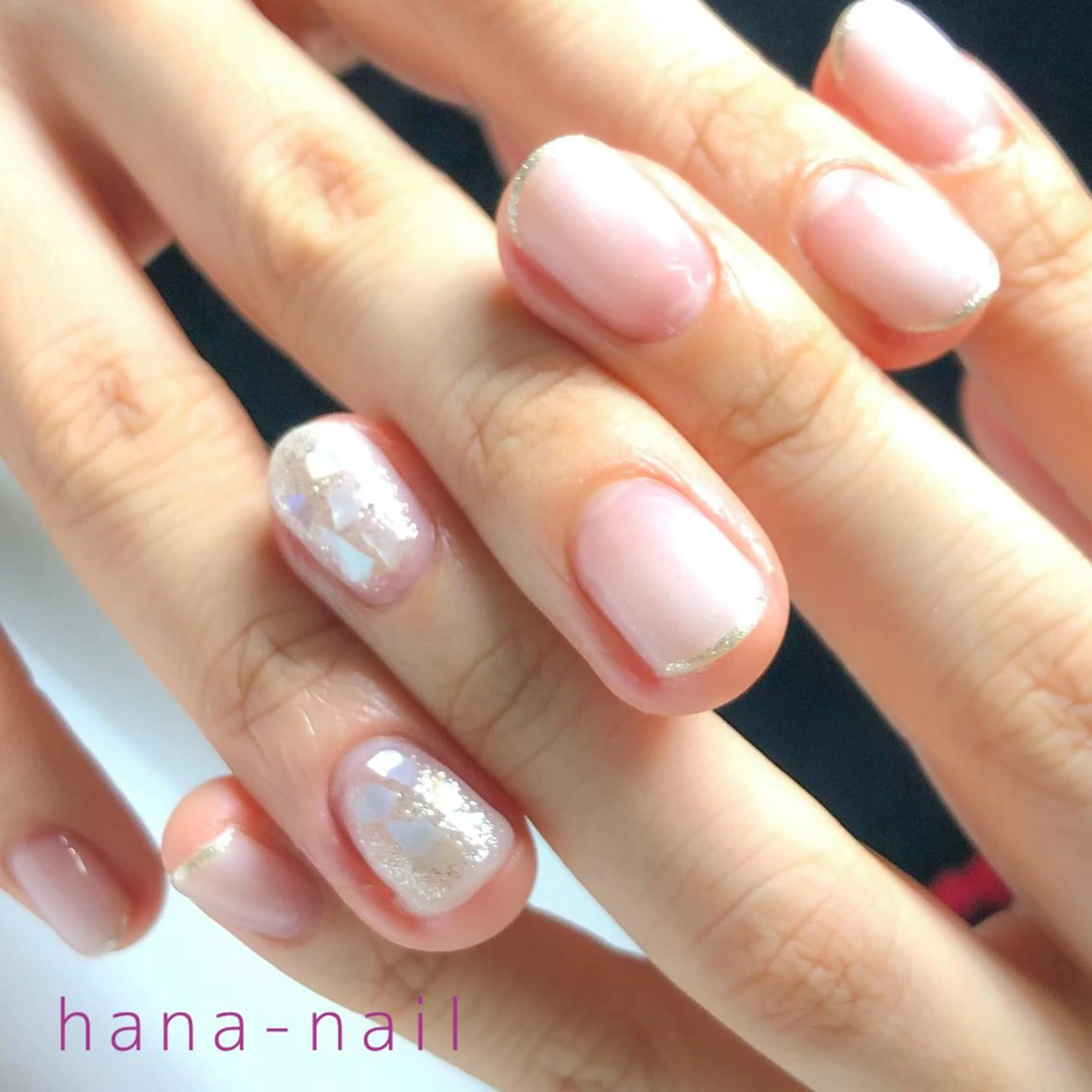ネイル アートネイル グラデーション ラメ(グリッター) Kao hana-nailのネイルデザイン