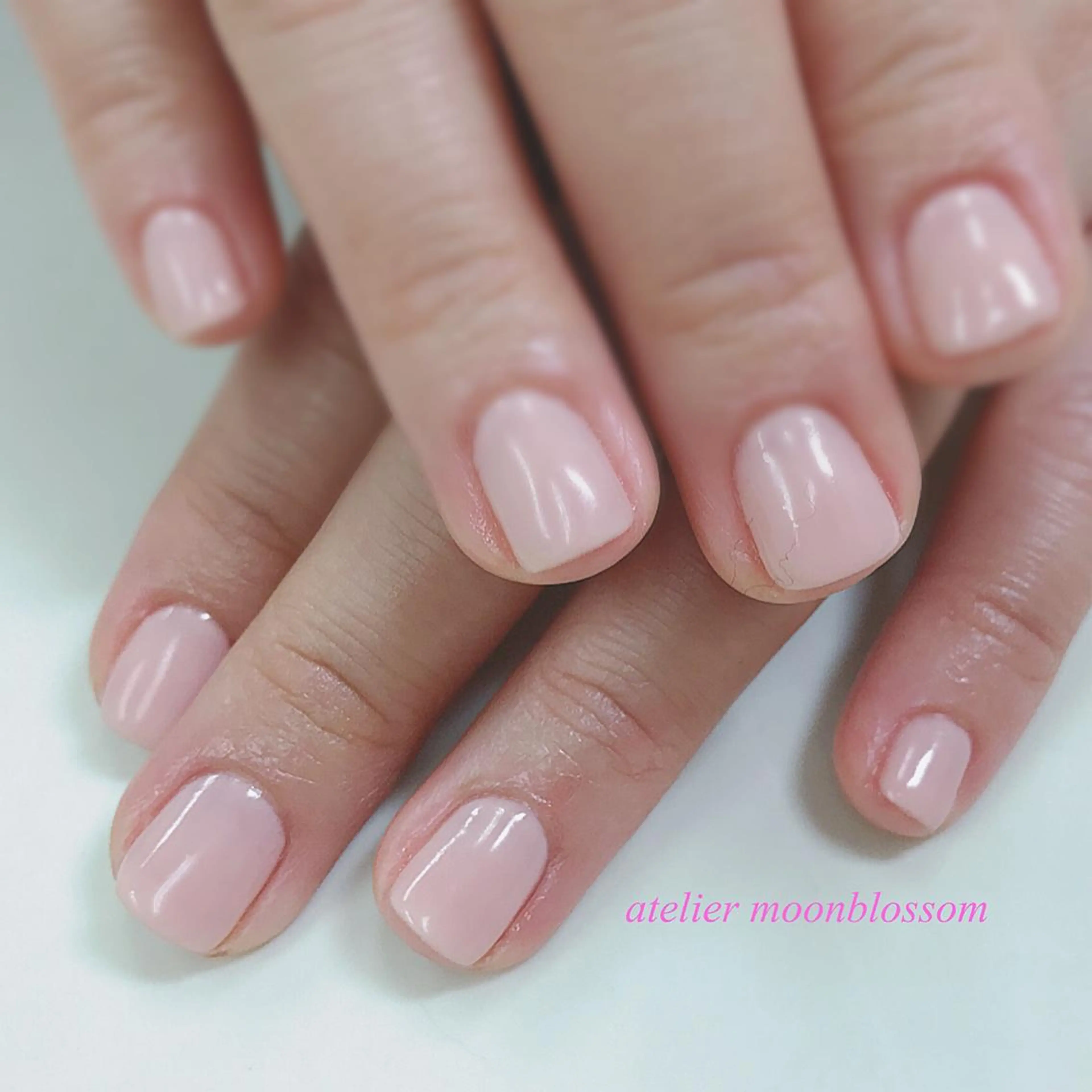 ネイル アトリエ ムーンブロッサムのネイルデザイン